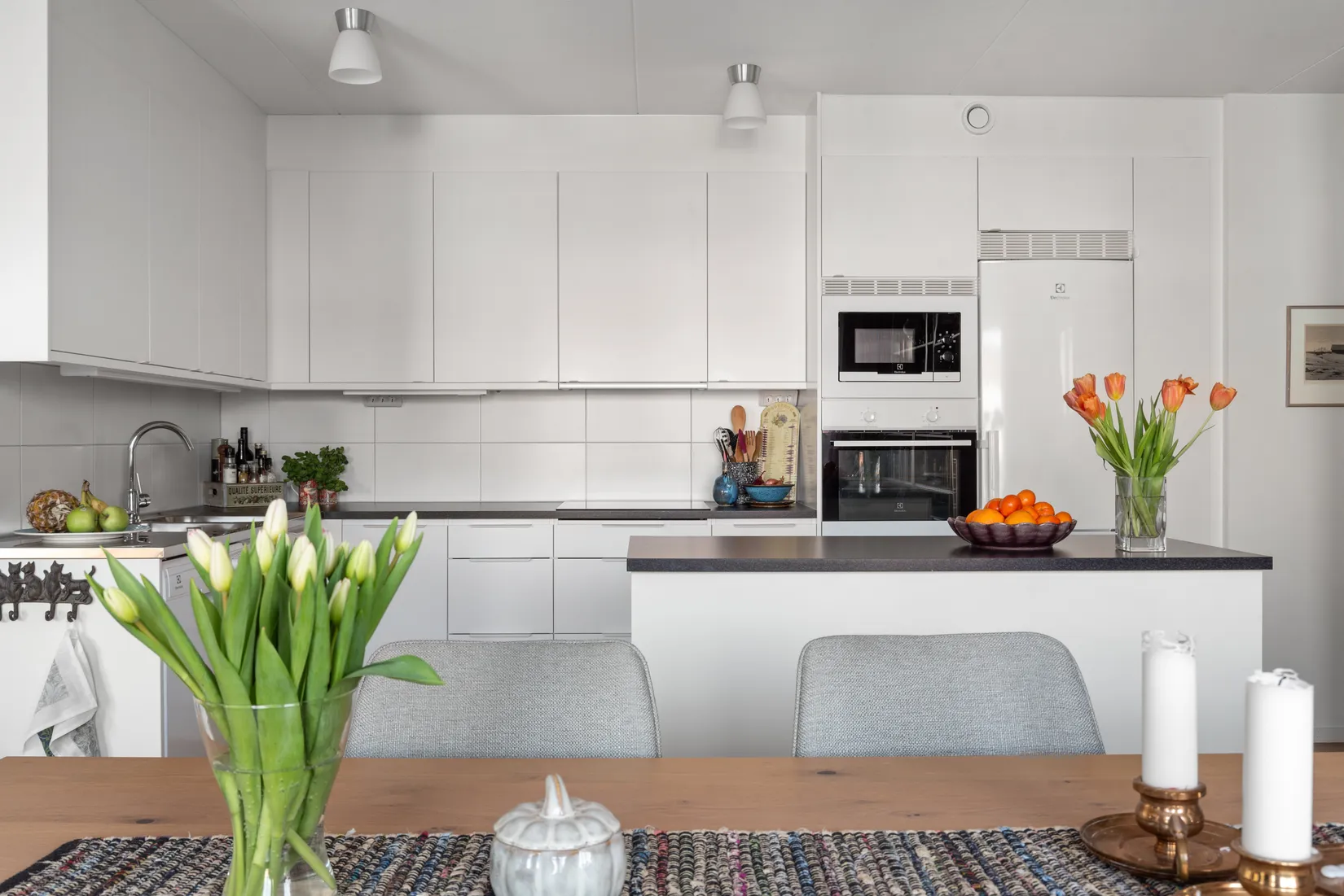 Bostadsrätt, Källtorpsvägen 3, högst upp i huset!, Näsbypark, Täby