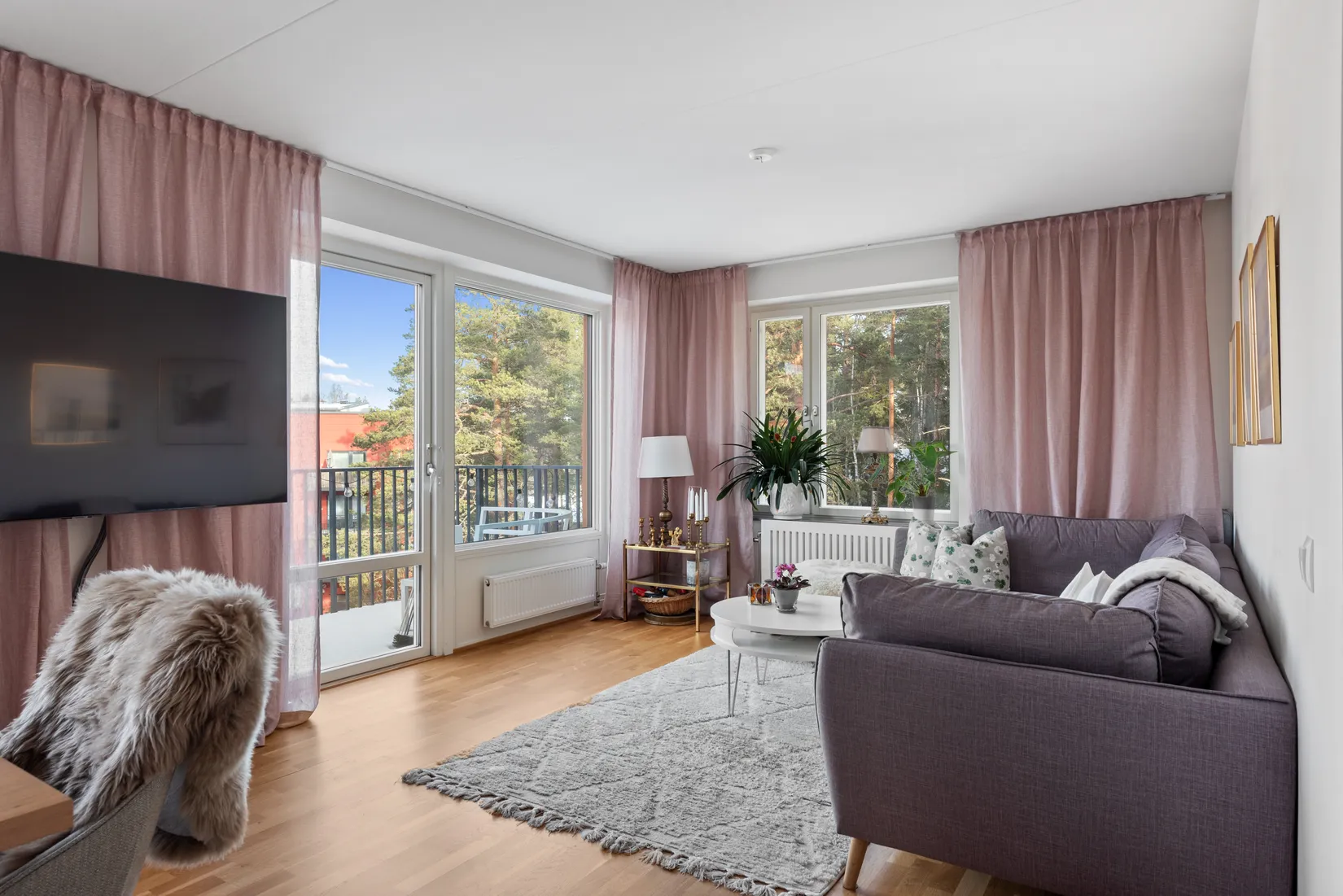 Bostadsrätt, Källtorpsvägen 3, högst upp i huset!, Näsbypark, Täby