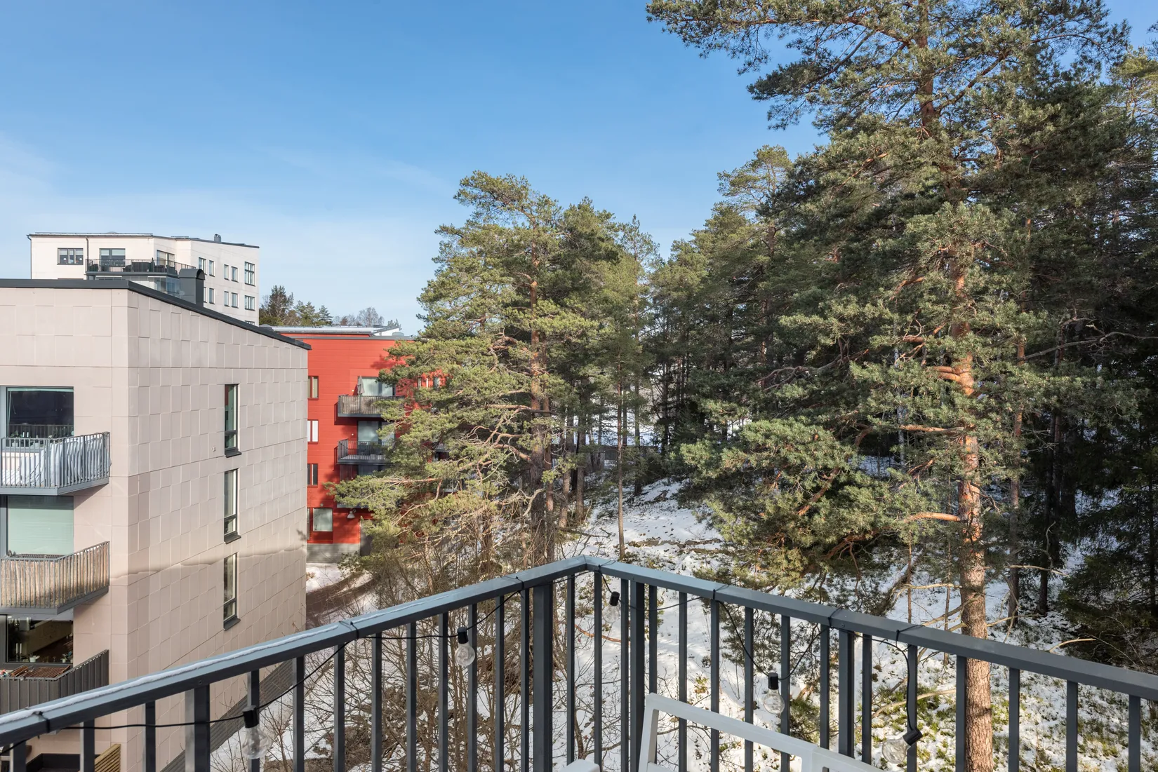 Bostadsrätt, Källtorpsvägen 3, högst upp i huset!, Näsbypark, Täby