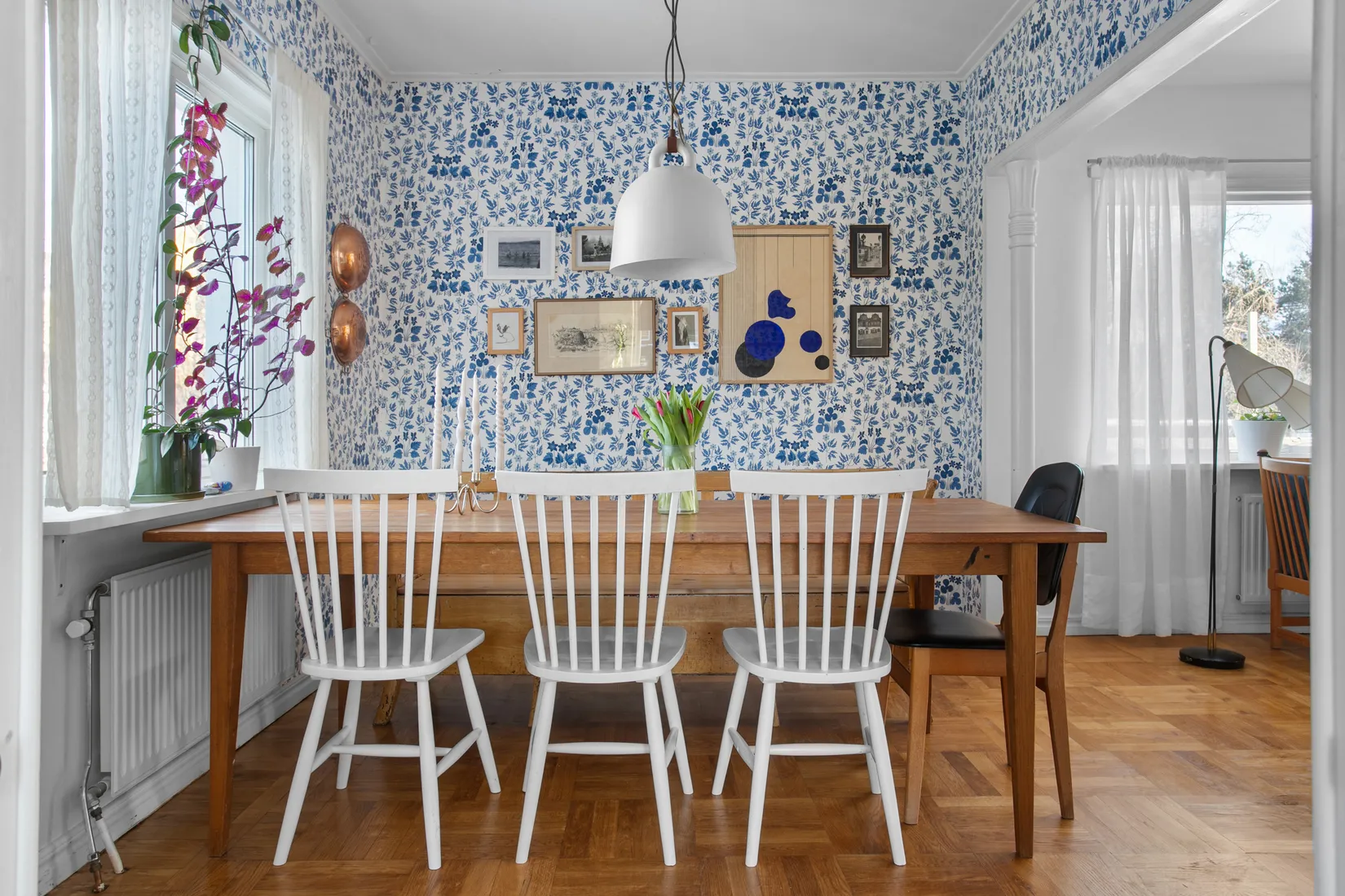 Villa, Love Almqvists väg 15, Fågelsången, Sollentuna