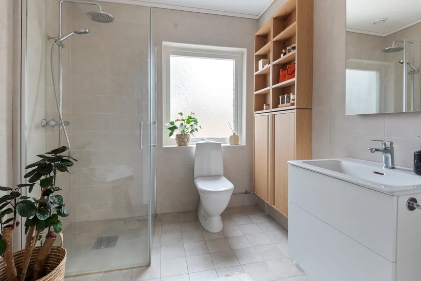 Villa, Dalgångsvägen 2, Strömma, Värmdö