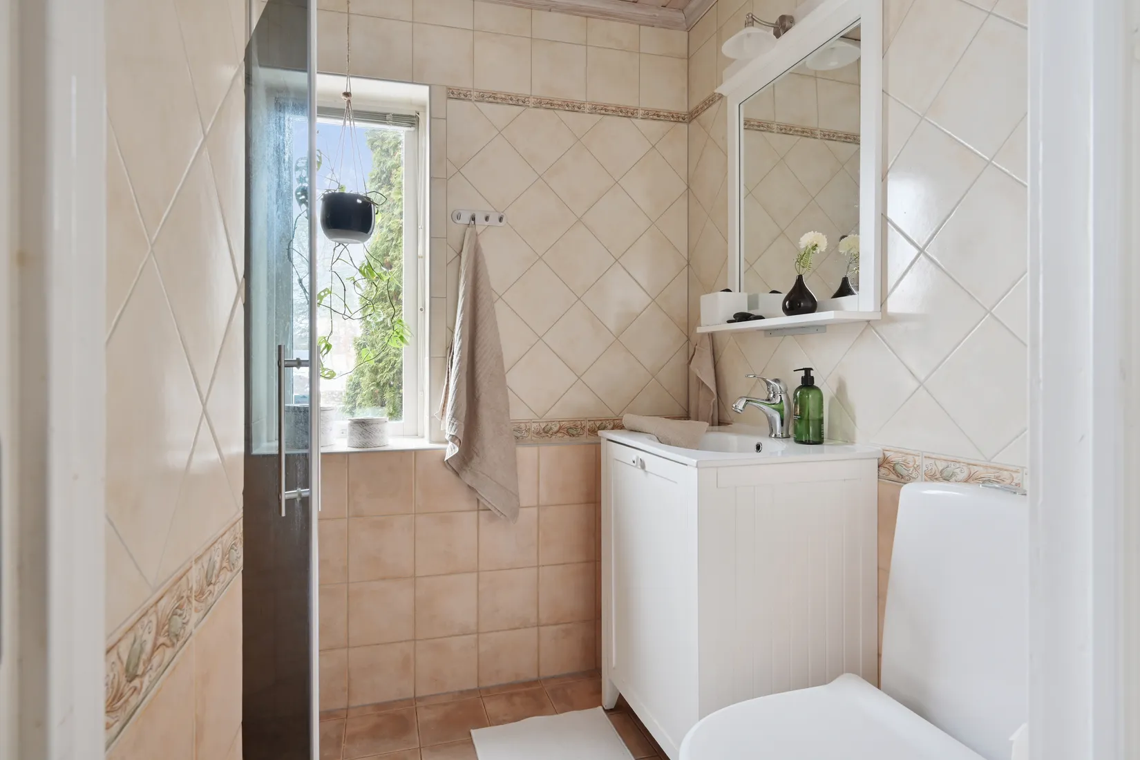 Villa, Karlbergsvägen 4, Folkparksområdet, Upplands Väsby