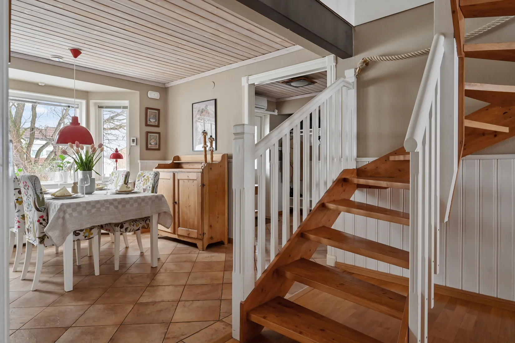 Villa, Karlbergsvägen 4, Folkparksområdet, Upplands Väsby