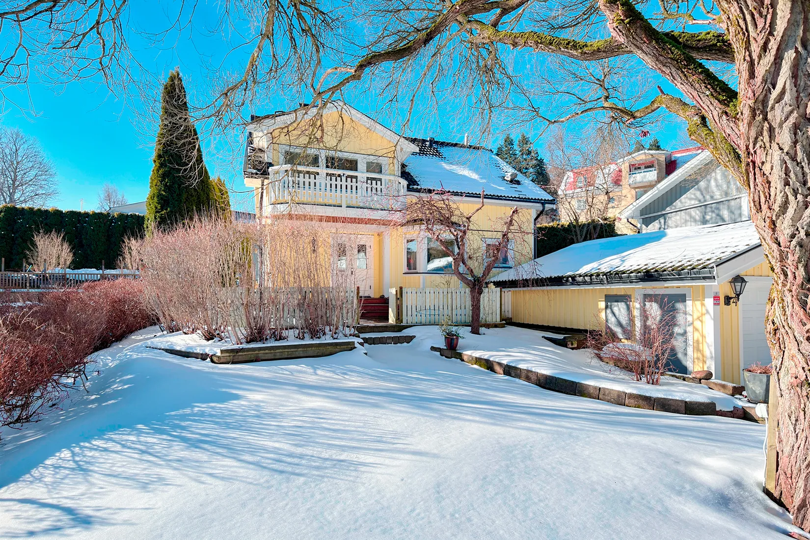 Villa, Karlbergsvägen 4, Folkparksområdet, Upplands Väsby