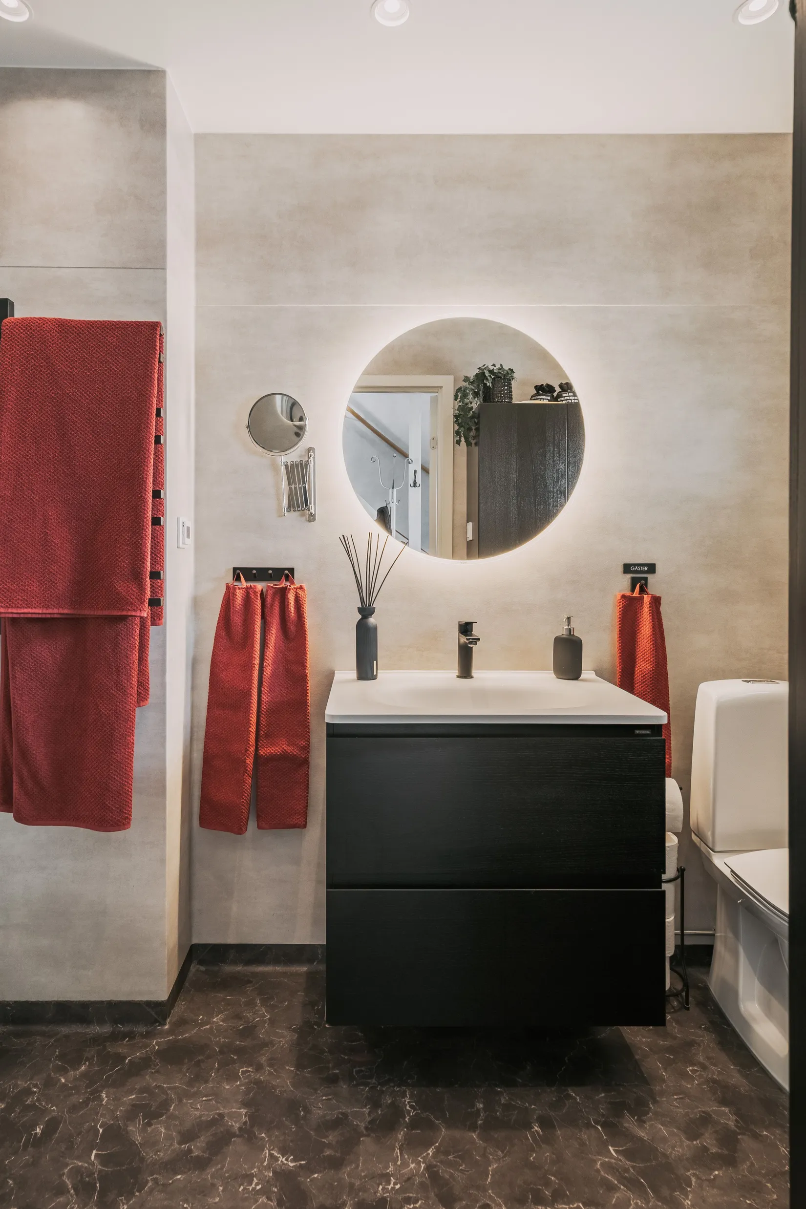 Villa, Tivedsgatan 20, Ladukärr, Mariestad