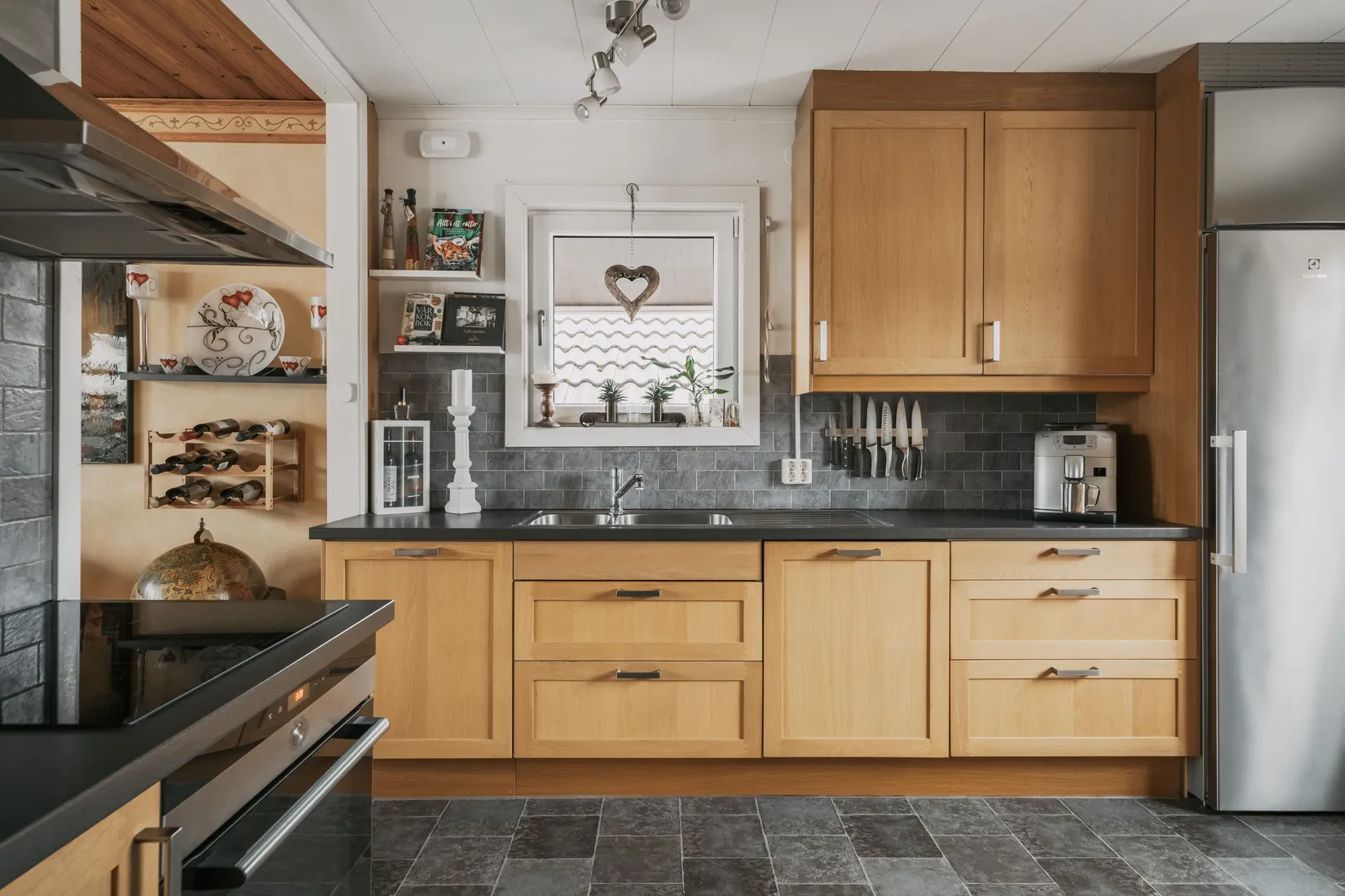 Villa, Tivedsgatan 20, Ladukärr, Mariestad