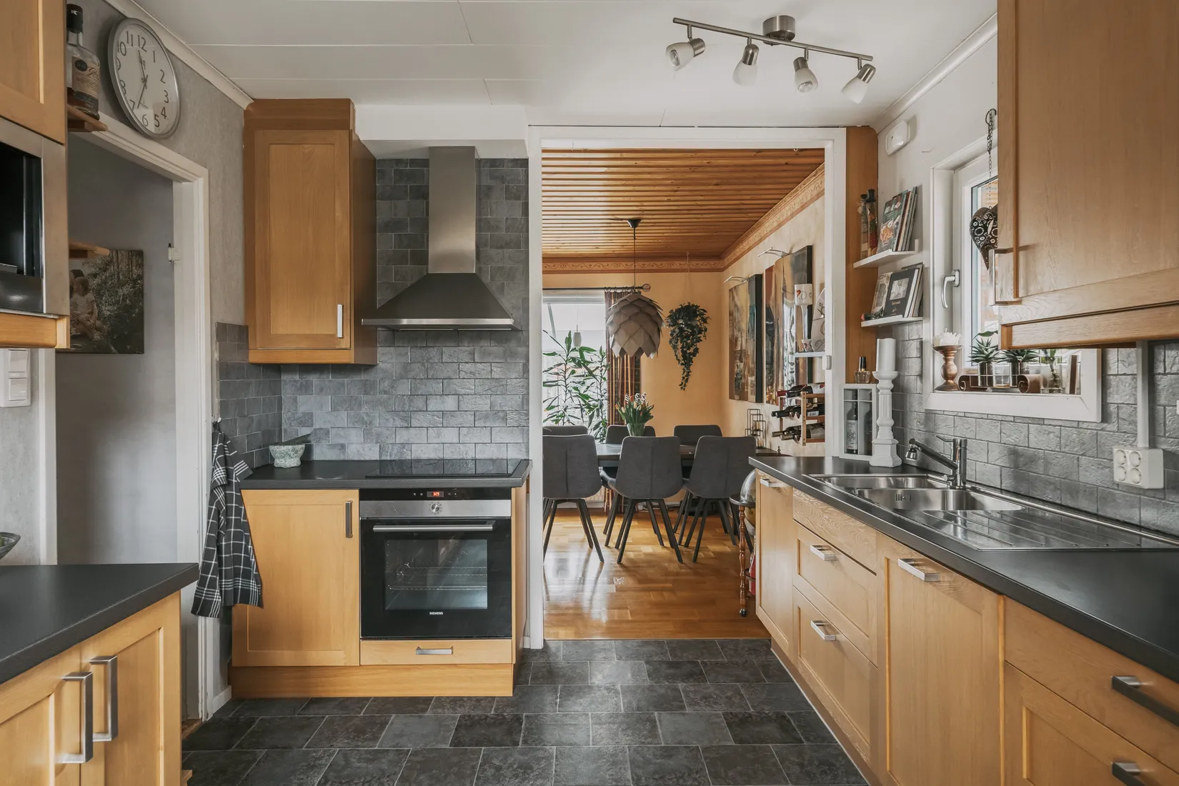 Villa, Tivedsgatan 20, Ladukärr, Mariestad