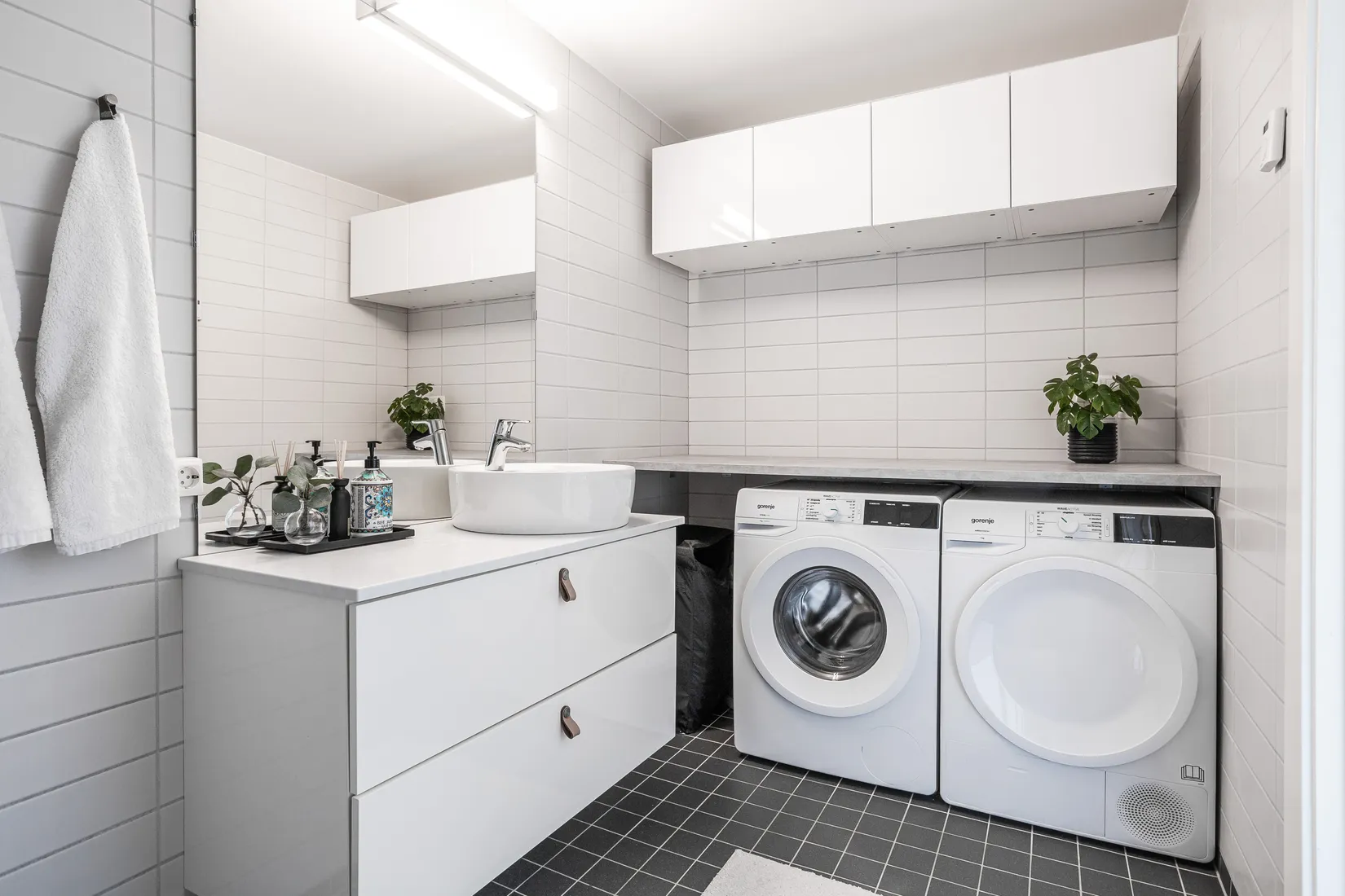 Bostadsrätt, Radhus, Åkerhielms väg 21, Valsjöskogen Margretelund, Österåker