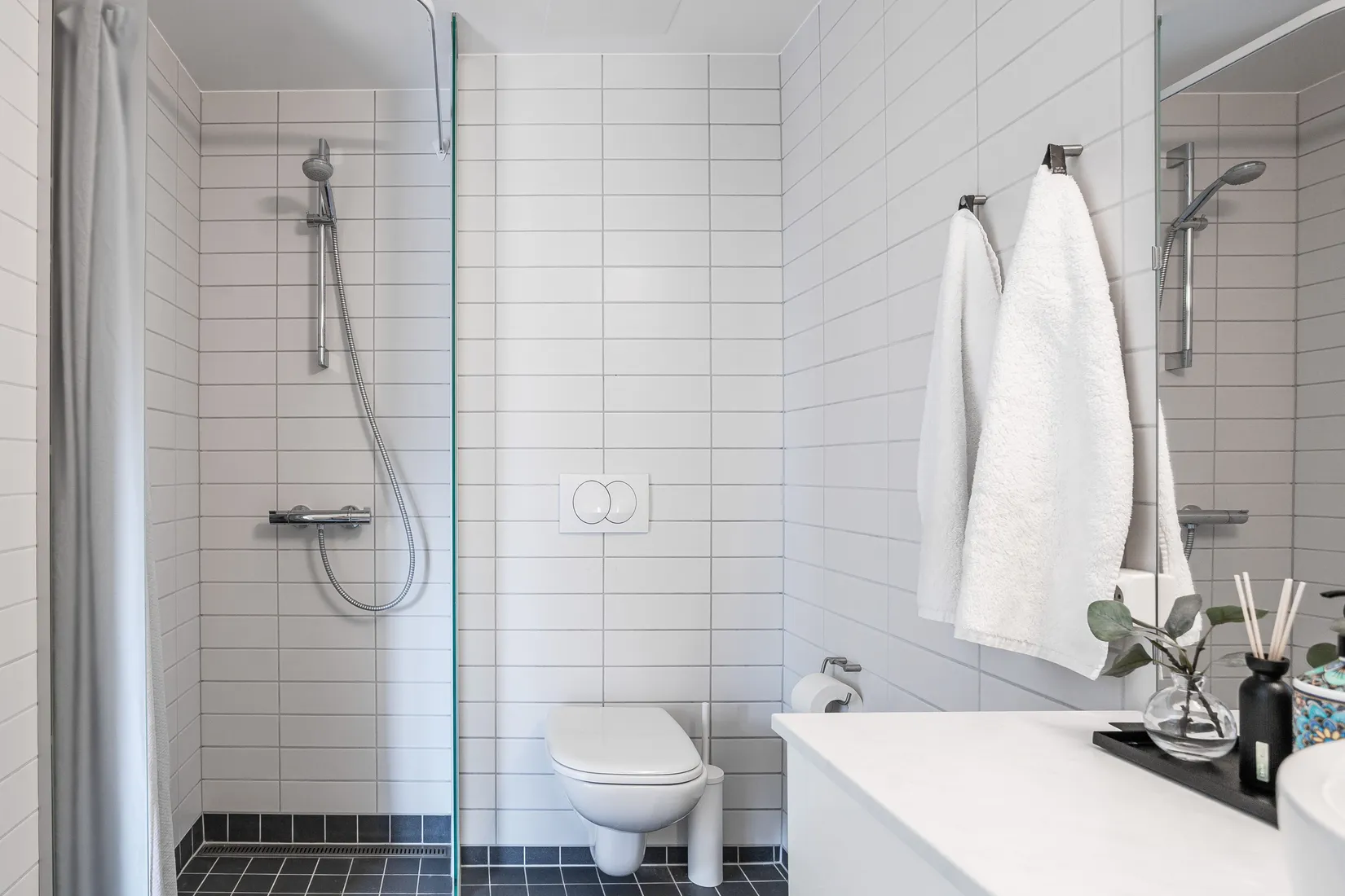 Bostadsrätt, Radhus, Åkerhielms väg 21, Valsjöskogen Margretelund, Österåker