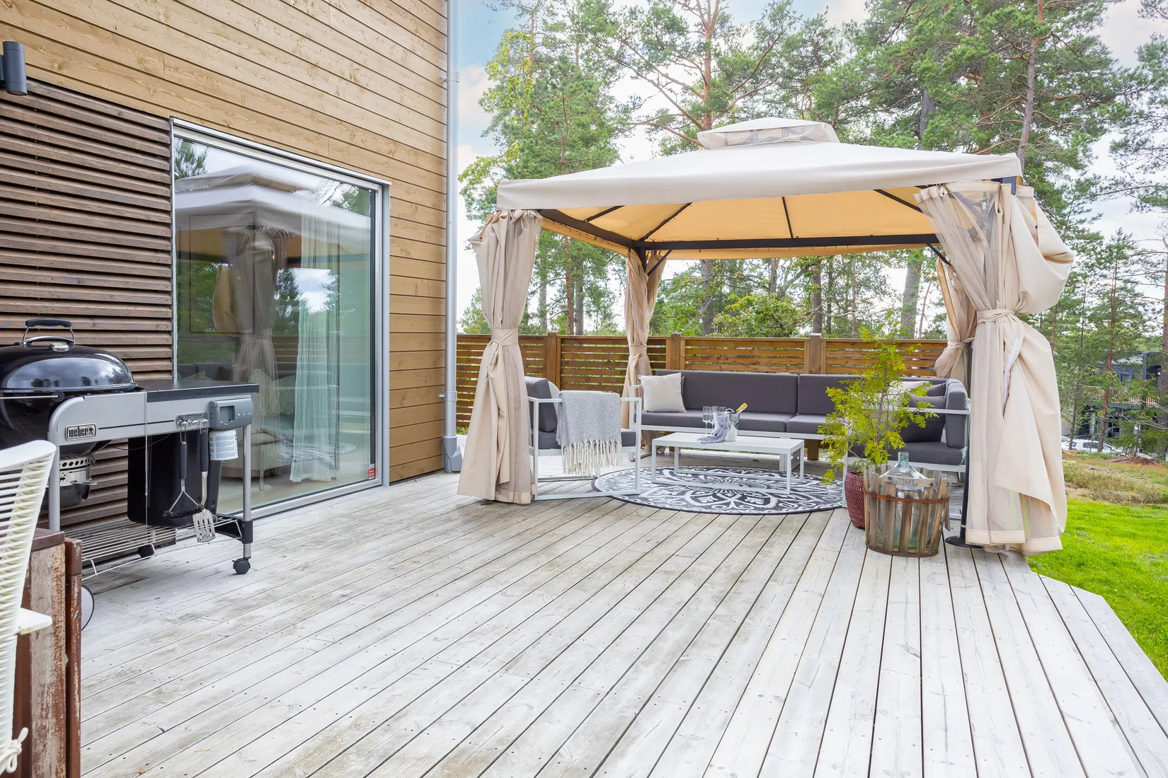 Bostadsrätt, Radhus, Åkerhielms väg 21, Valsjöskogen Margretelund, Österåker