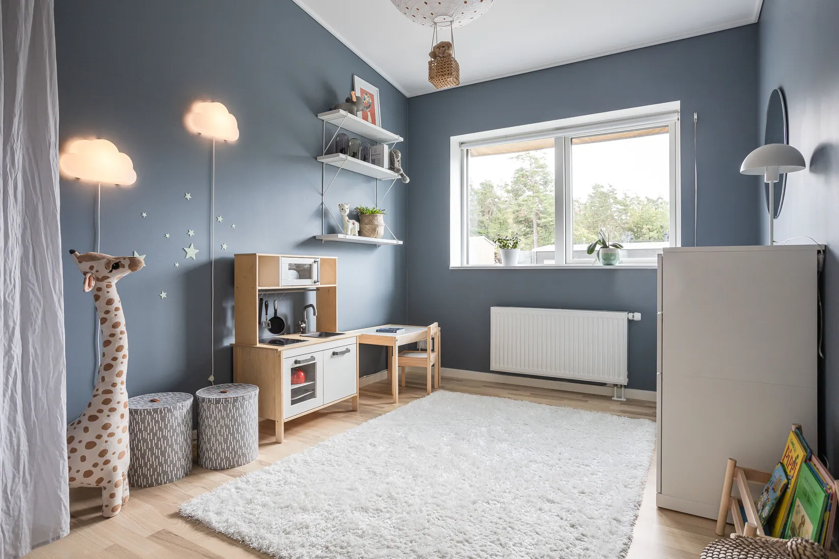 Bostadsrätt, Radhus, Åkerhielms väg 21, Valsjöskogen Margretelund, Österåker