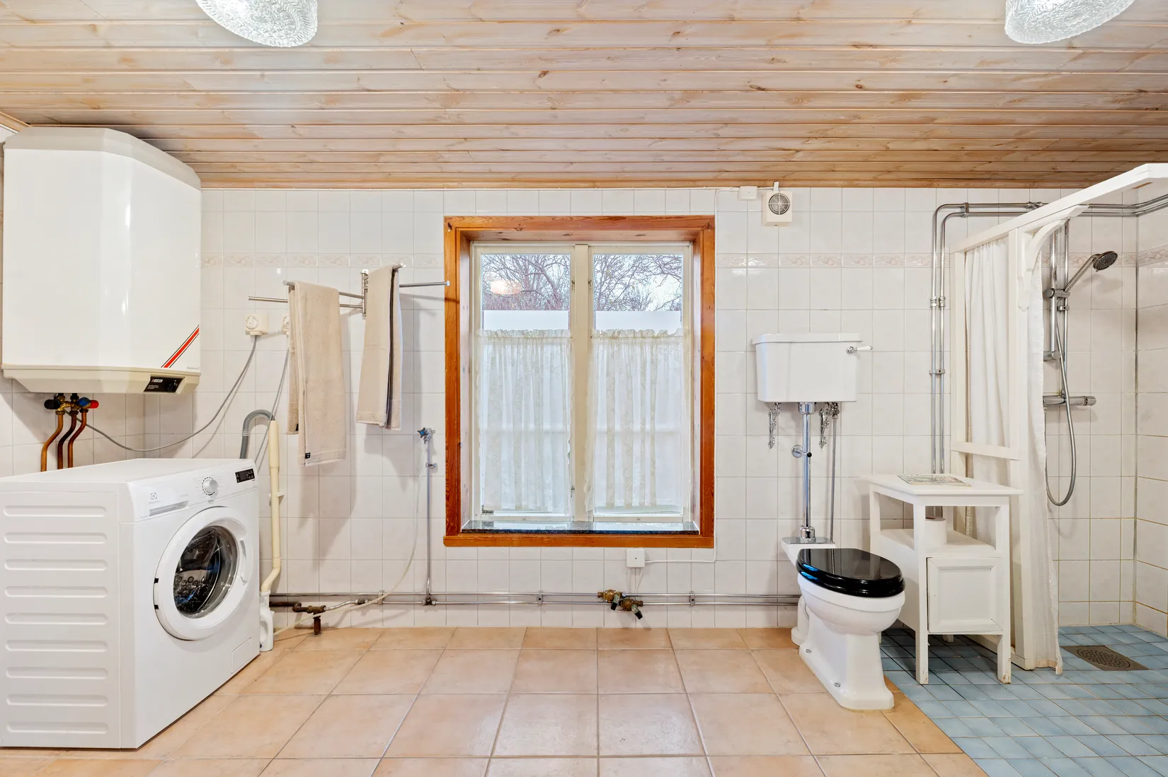 Villa, Ärna Björkby 121, Ärna, Uppsala