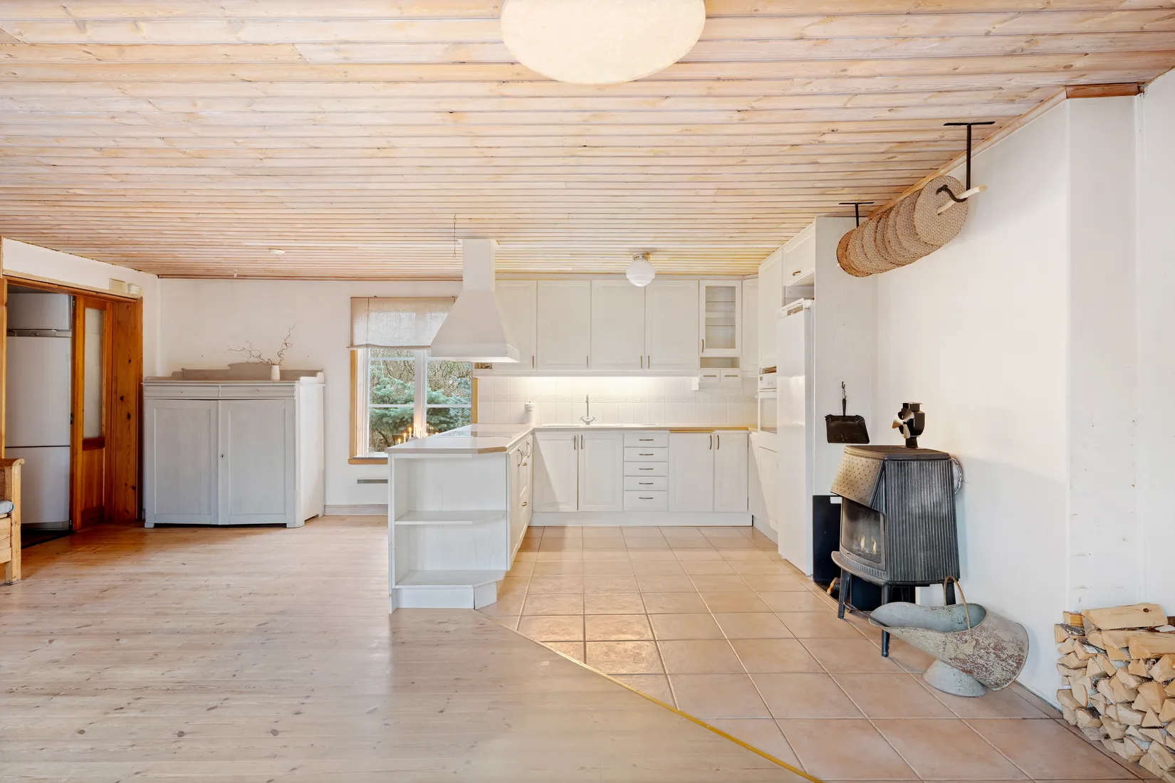 Villa, Ärna Björkby 121, Ärna, Uppsala