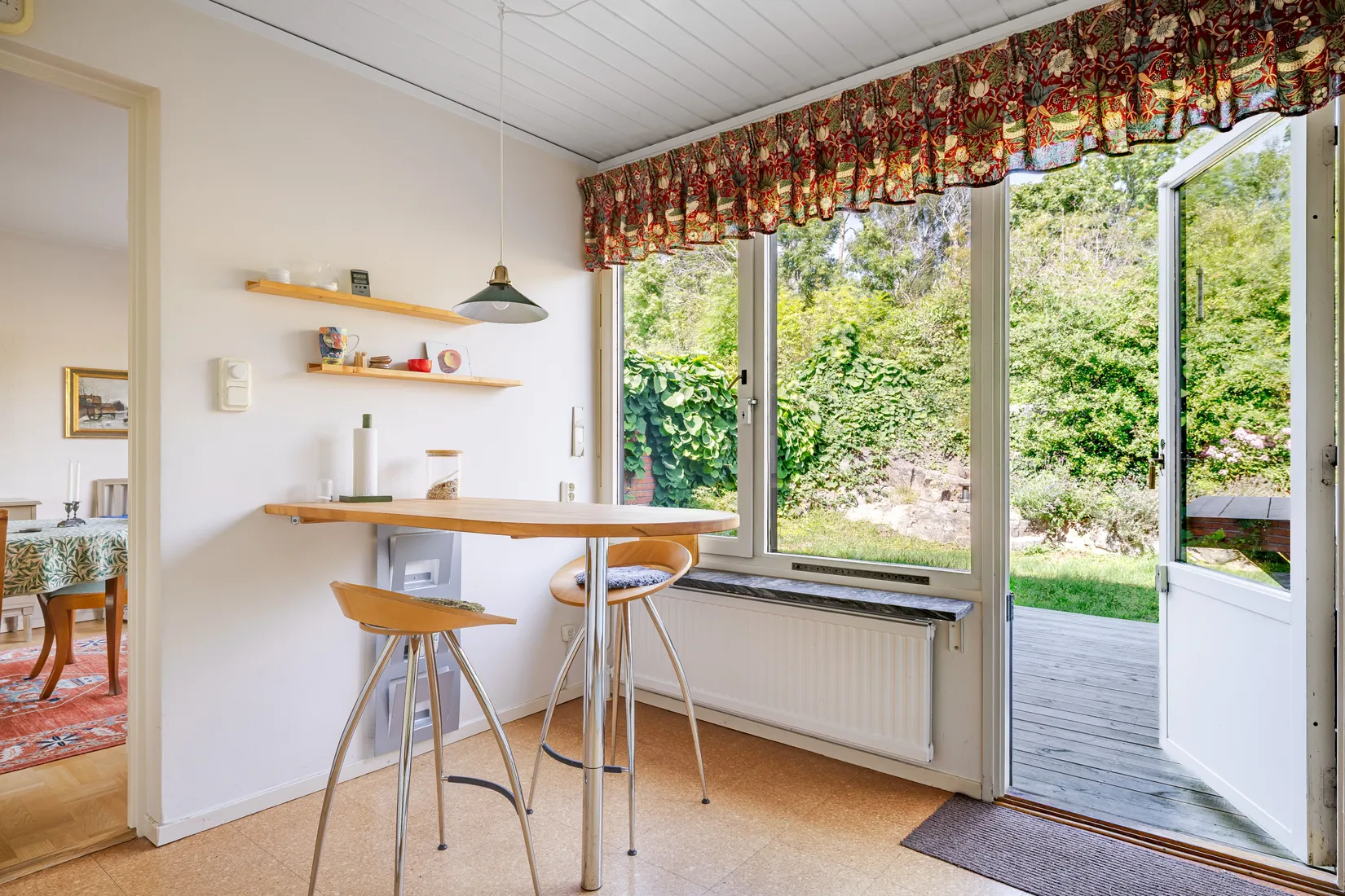 Radhus, Rosenhällsvägen 29, Centralt Öster, Nyköping