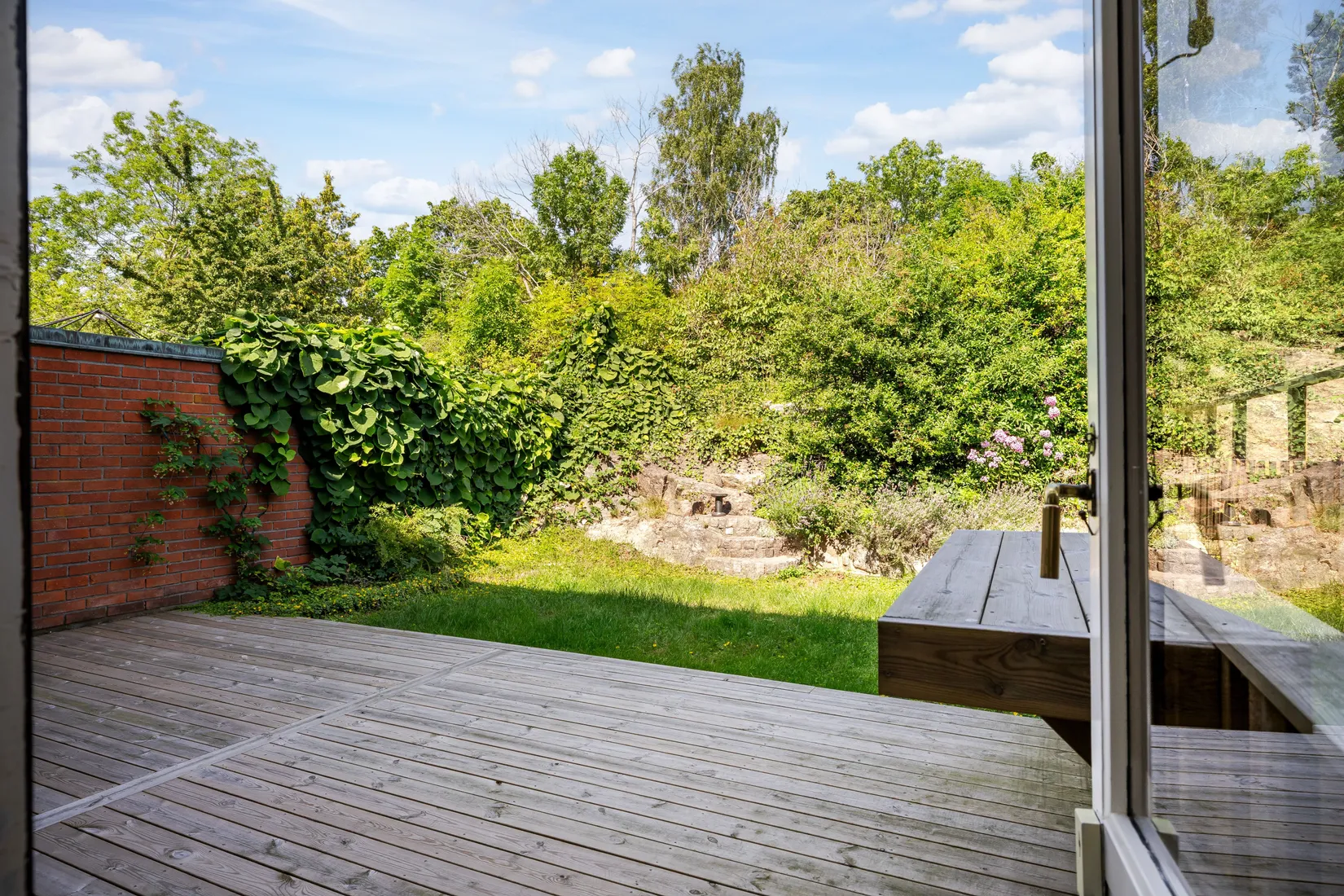 Radhus, Rosenhällsvägen 29, Centralt Öster, Nyköping