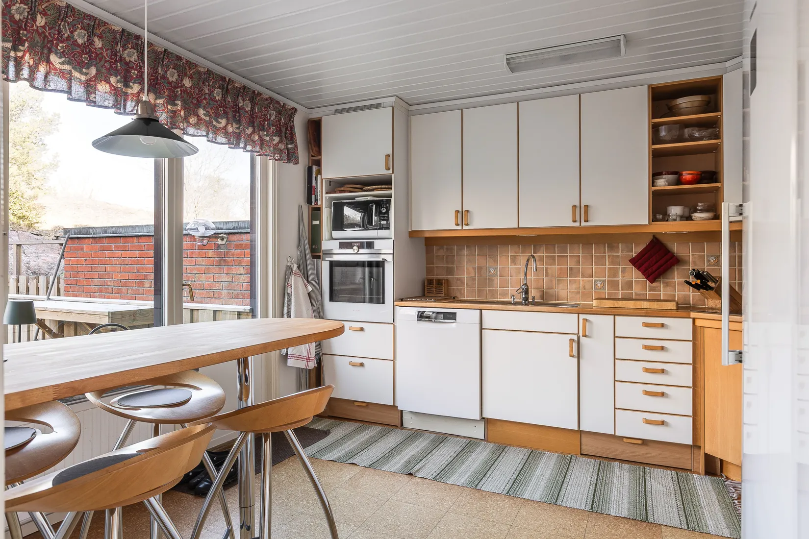 Villa, Rosenhällsvägen 29, Nyköping