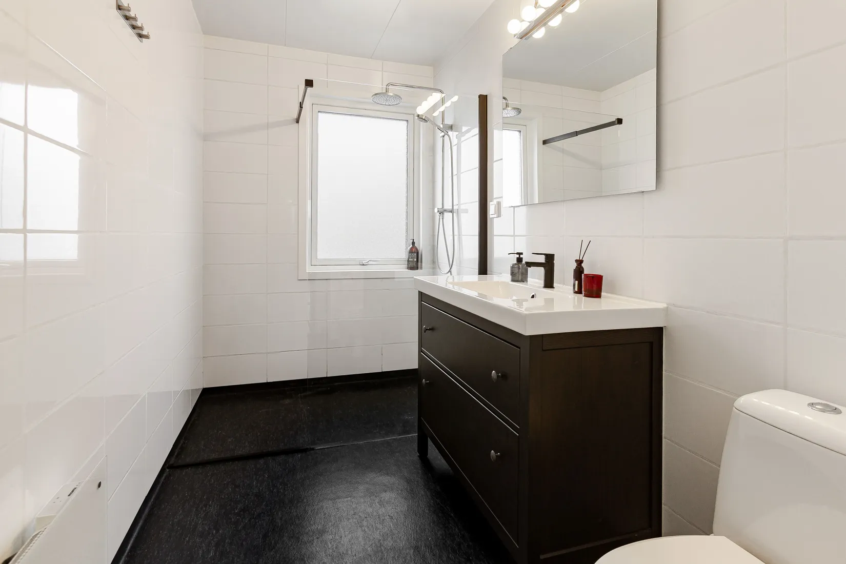 Villa, Radhus, Snäckstigen 3, Åker, Nässjö