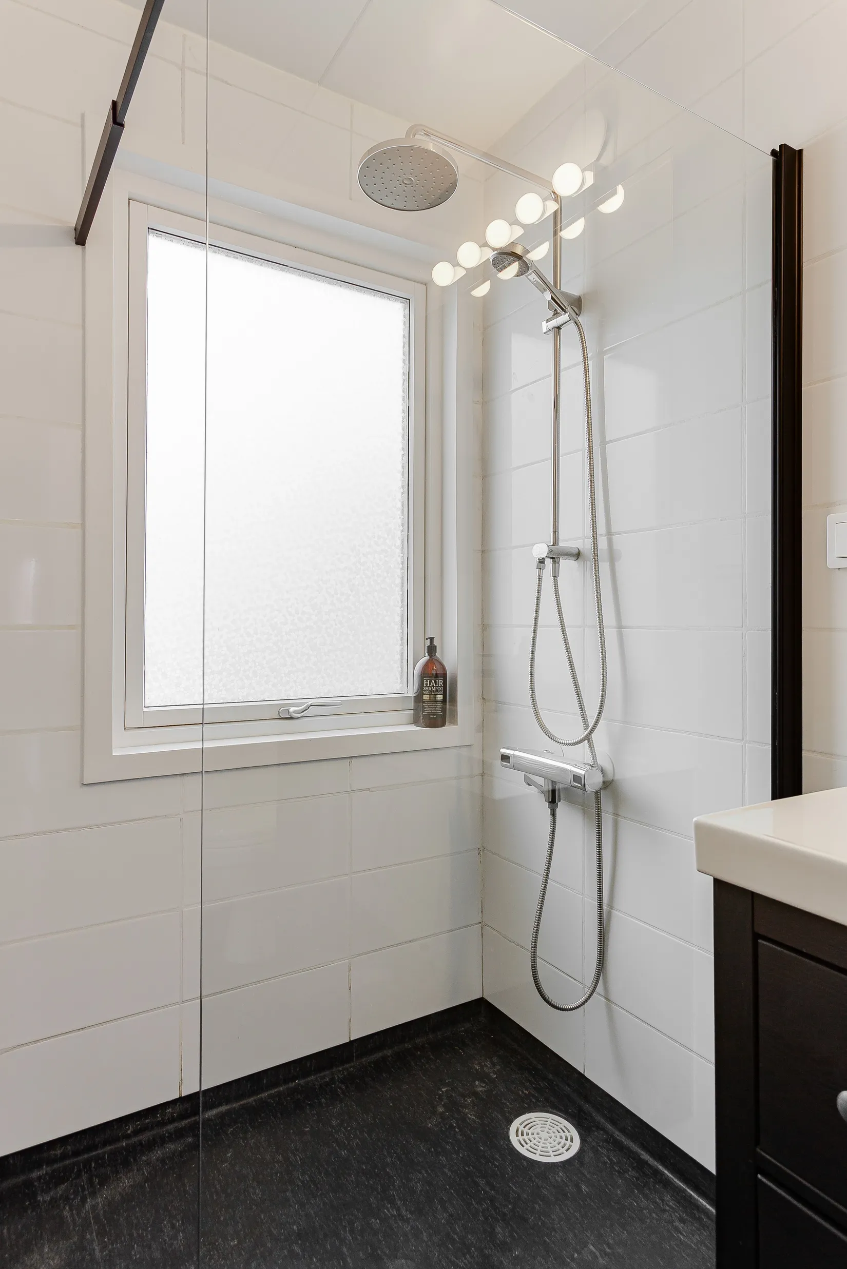 Villa, Radhus, Snäckstigen 3, Åker, Nässjö