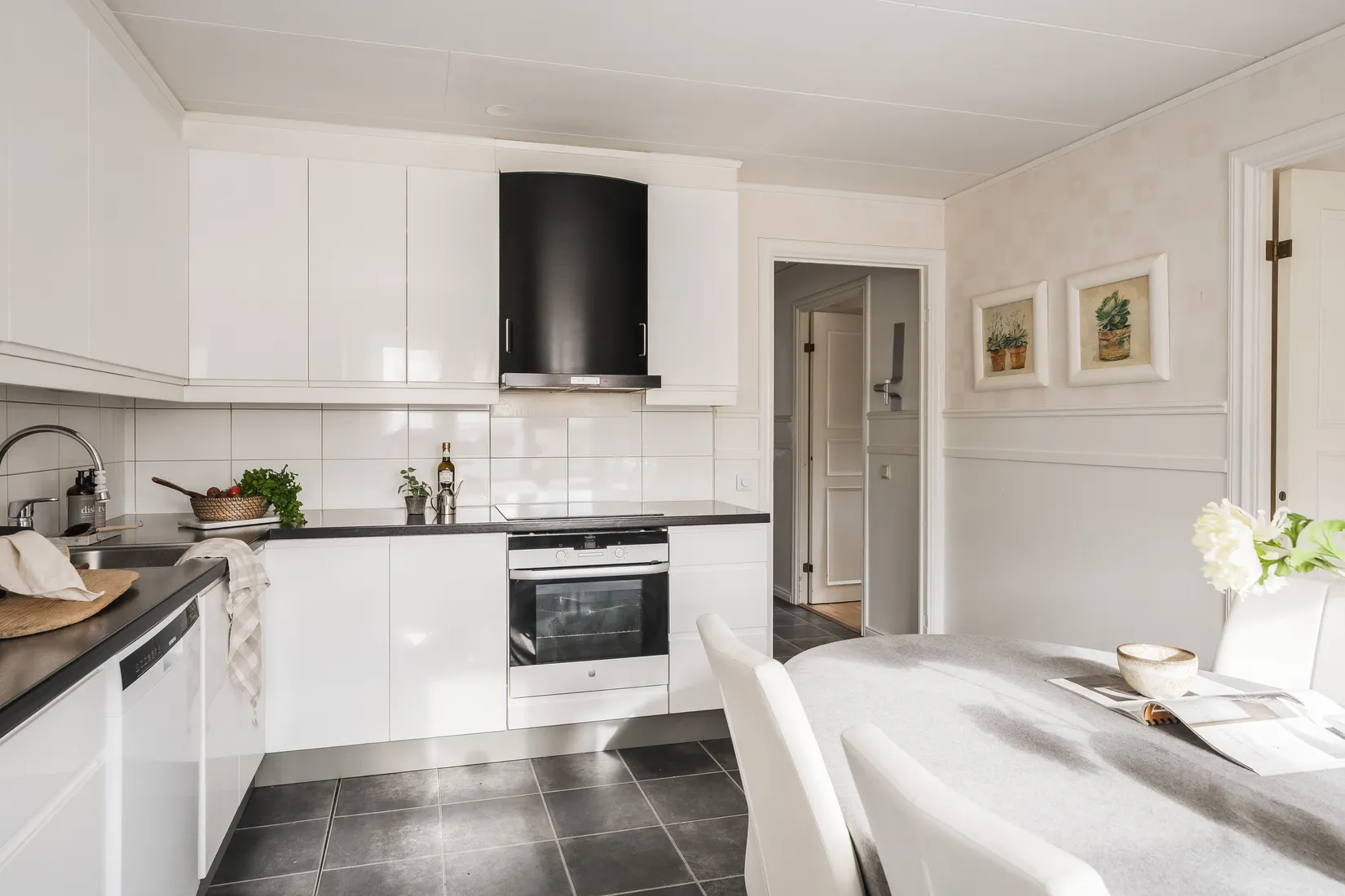 Villa, Radhus, Idrottsallén 21B, Hille, Gävle