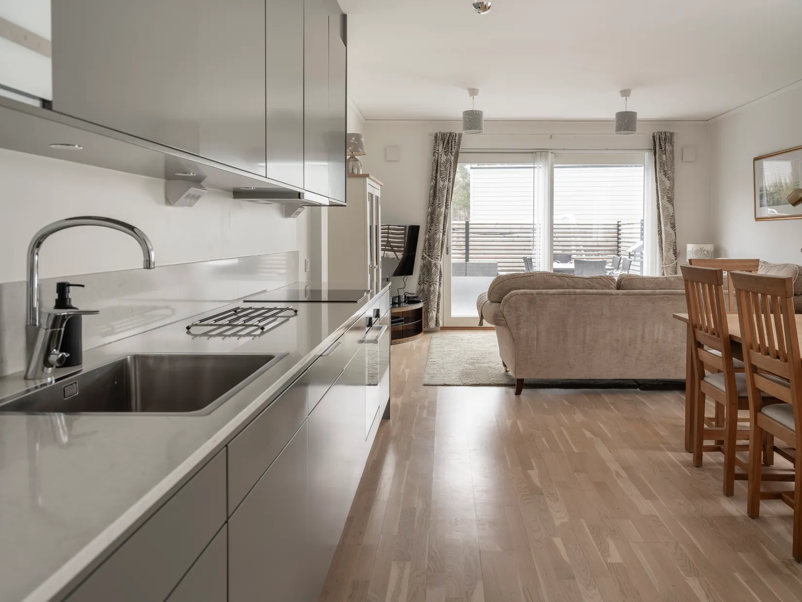 Bostadsrätt, Radhus, Södersätravägen 40A, Väsjön, Sollentuna