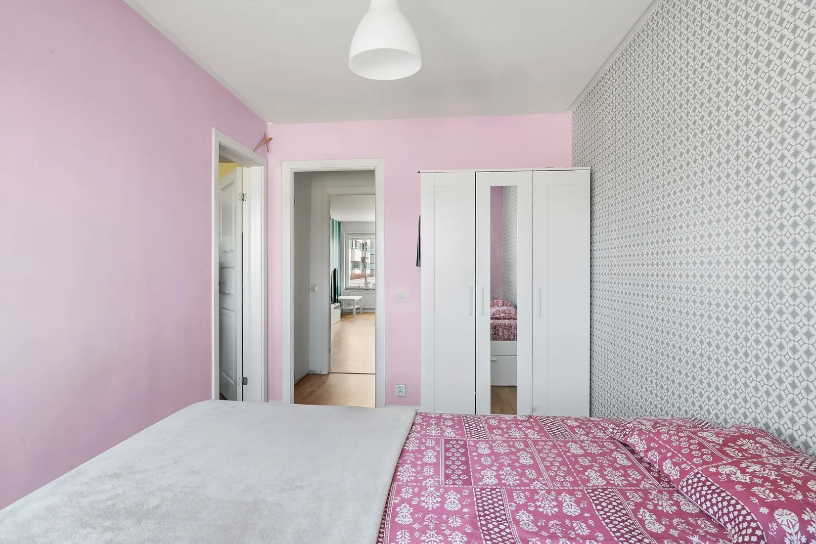 Bostadsrätt, Kyrkbacken 26, Hagalund, Solna