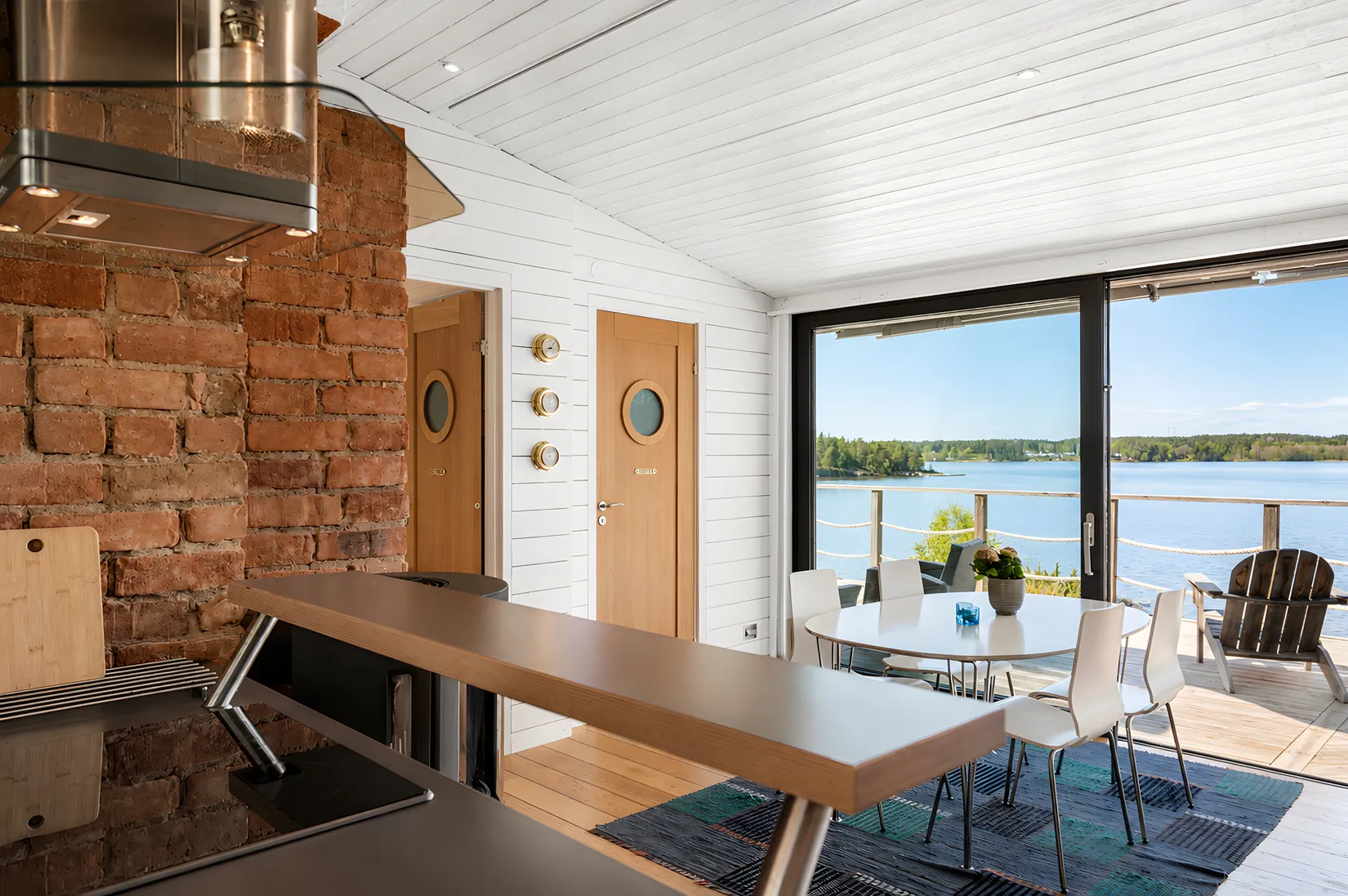 Villa, Ådö skogsväg 10, Ådö, Upplands-Bro