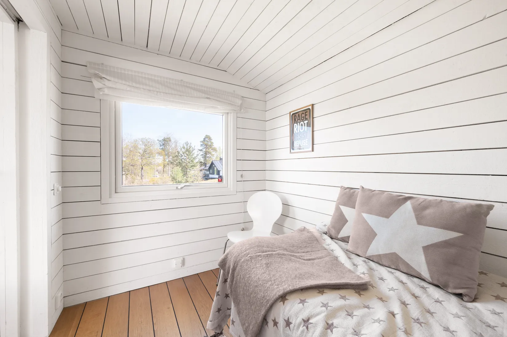 Villa, Ådö skogsväg 10, Ådö, Upplands-Bro