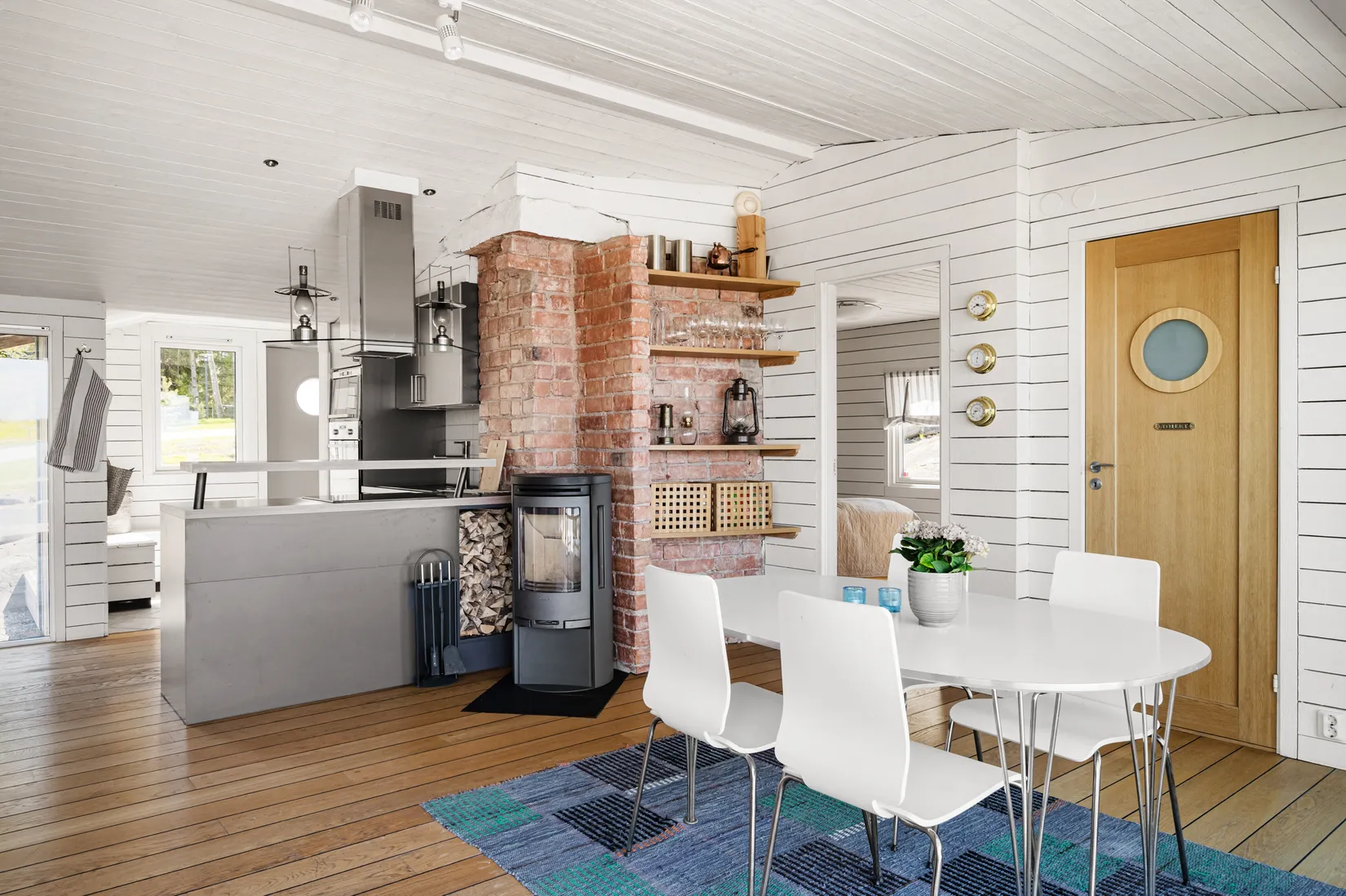 Villa, Ådö skogsväg 10, Ådö, Upplands-Bro
