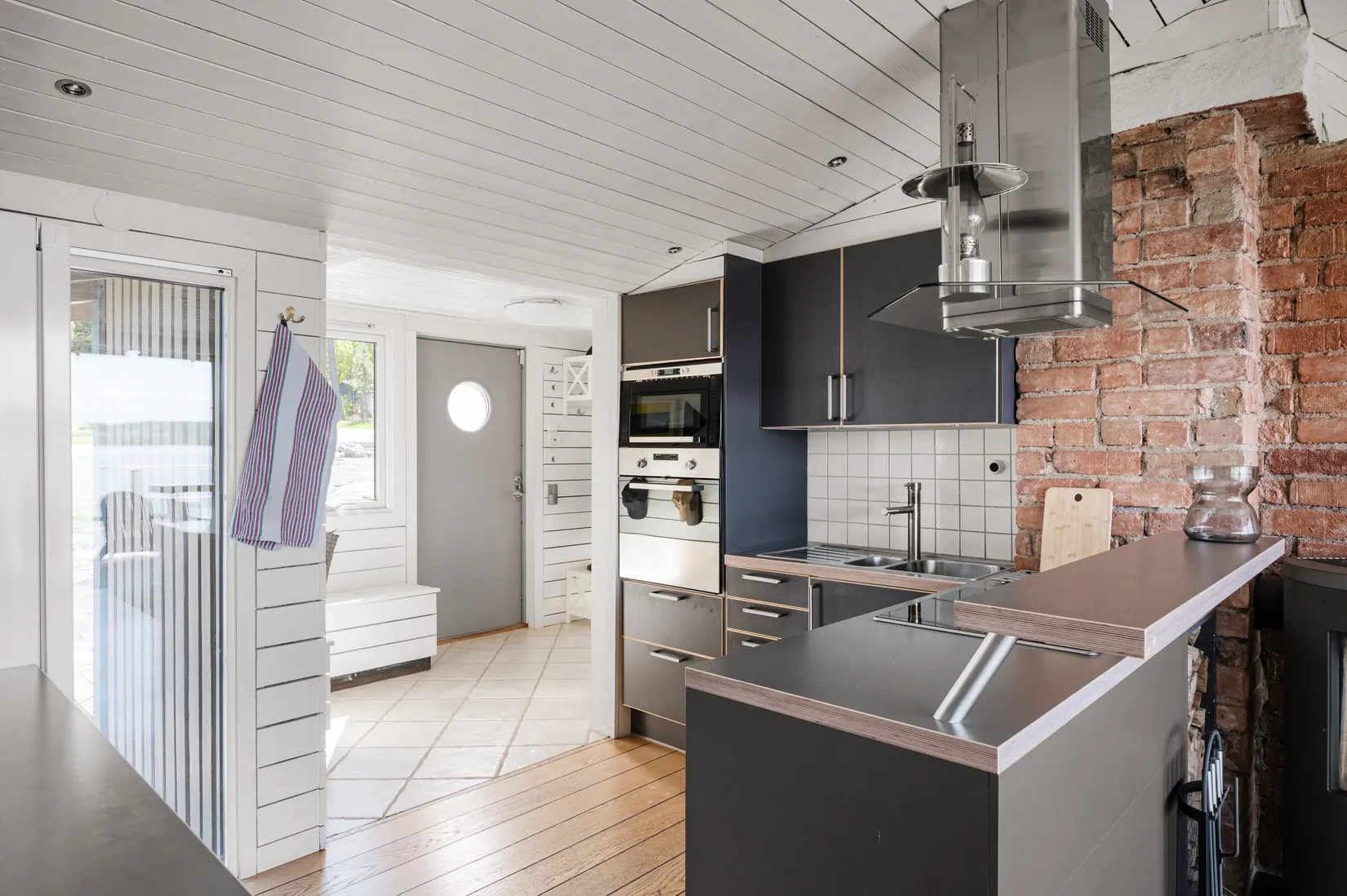 Villa, Ådö skogsväg 10, Ådö, Upplands-Bro