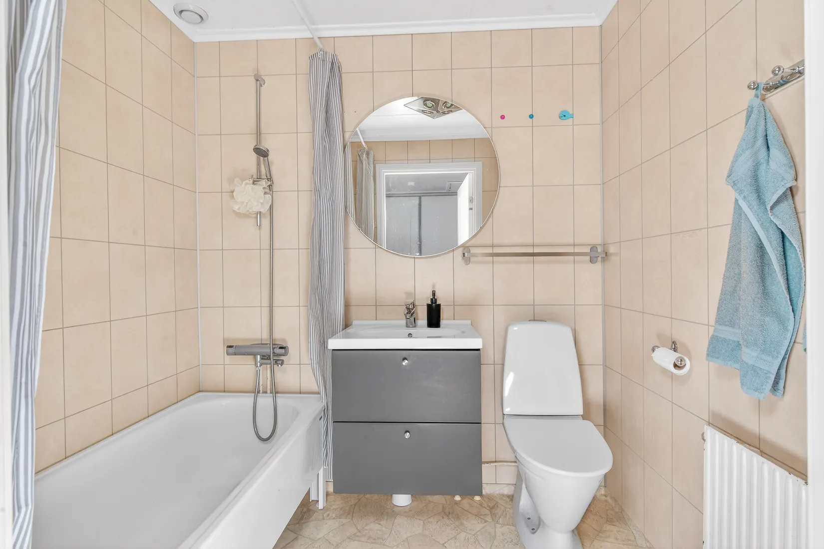 Bostadsrätt, Målaregatan 2 lgh 8, Strömstad