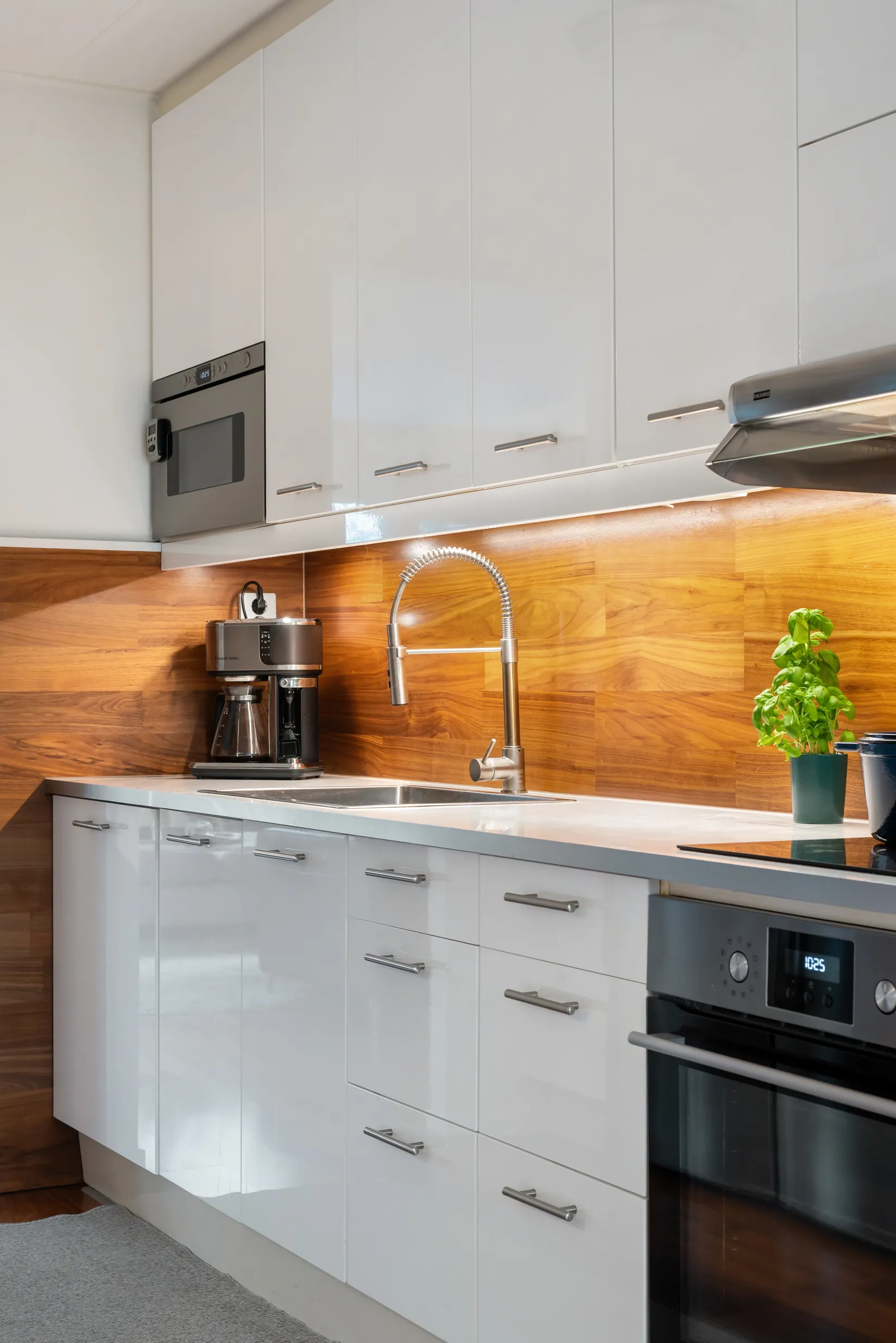 Villa, Radhus, Kopparvägen 82, Skarpäng, Täby