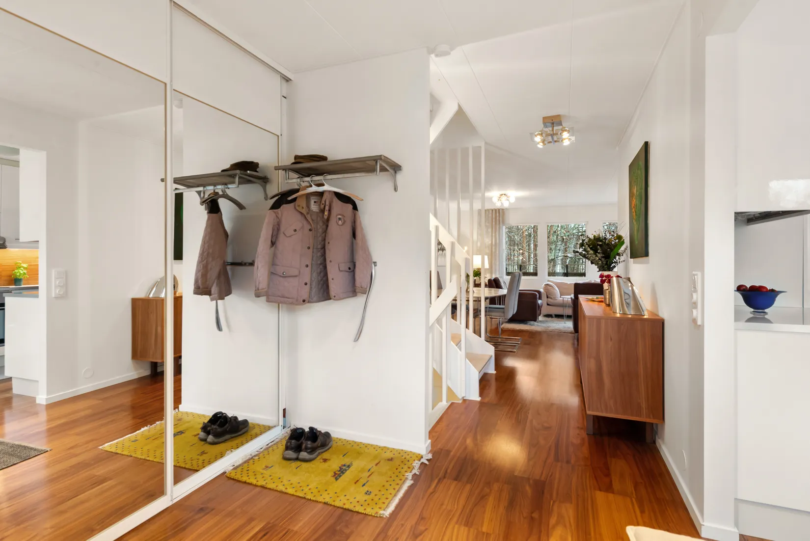 Villa, Radhus, Kopparvägen 82, Skarpäng, Täby