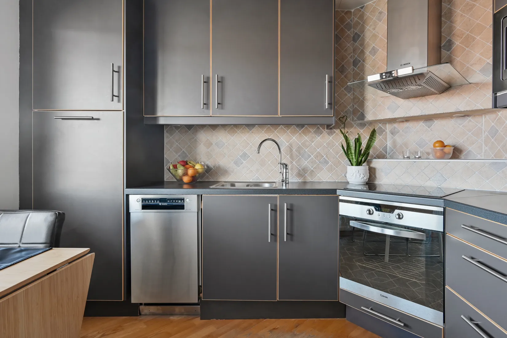 Bostadsrätt, Herrgårdsvägen 24, Centralt, Upplands Väsby