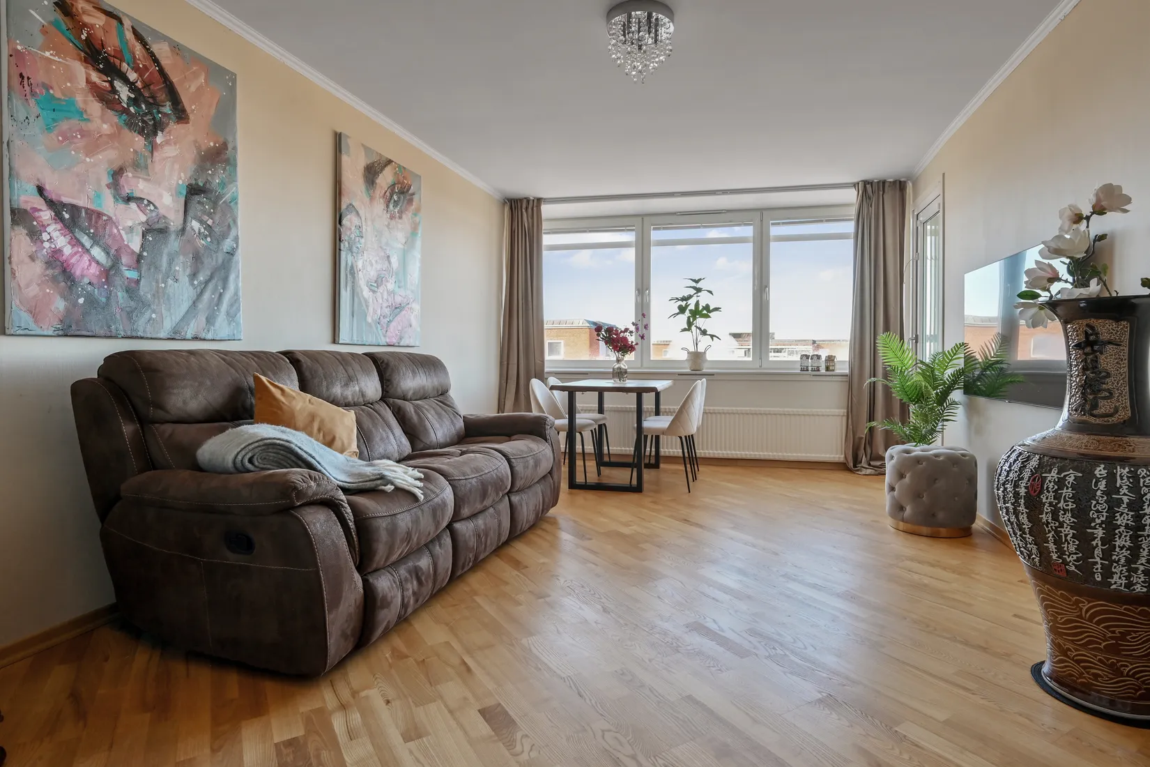 Bostadsrätt, Herrgårdsvägen 24, Centralt, Upplands Väsby