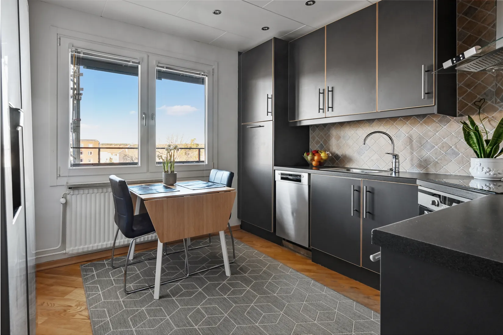 Bostadsrätt, Herrgårdsvägen 24, Centralt, Upplands Väsby