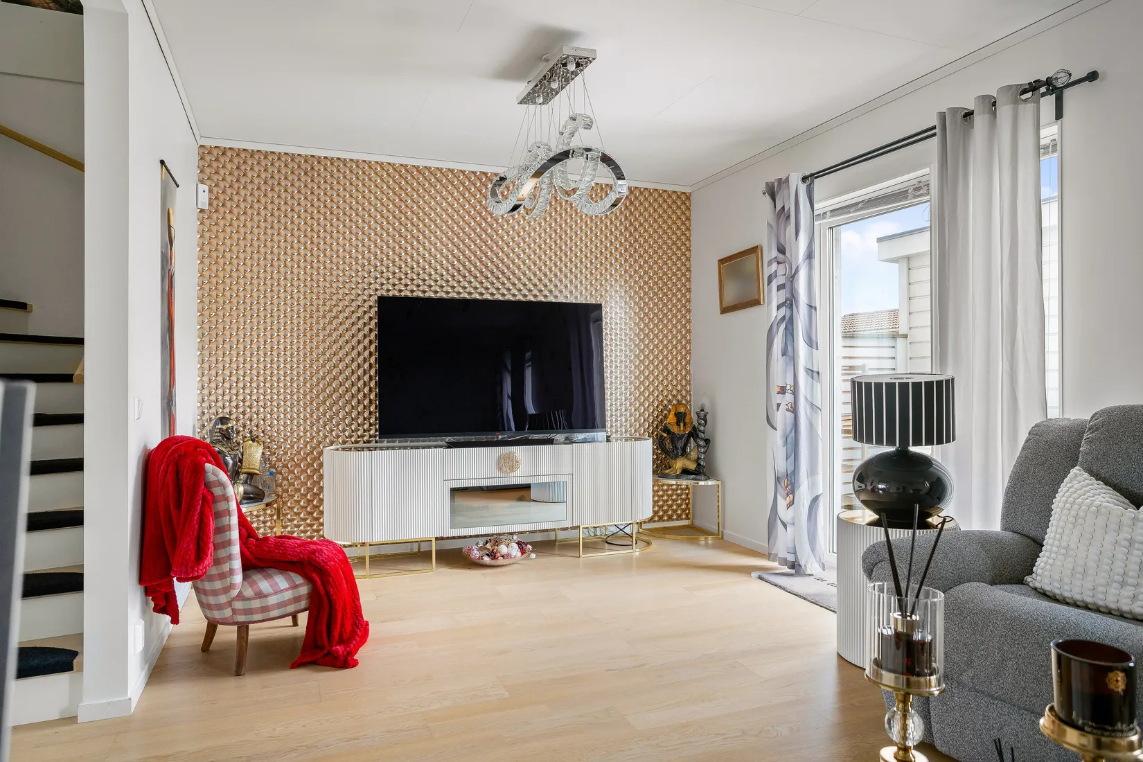 Radhus, Gärdesvägen 1 D, Väppeby äng, Håbo