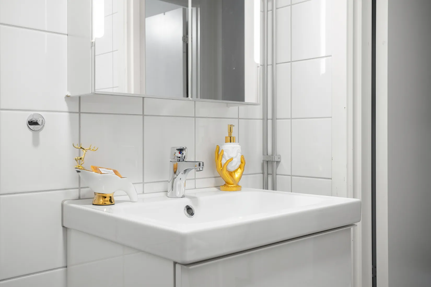 Radhus, Gärdesvägen 1 D, Väppeby äng, Håbo