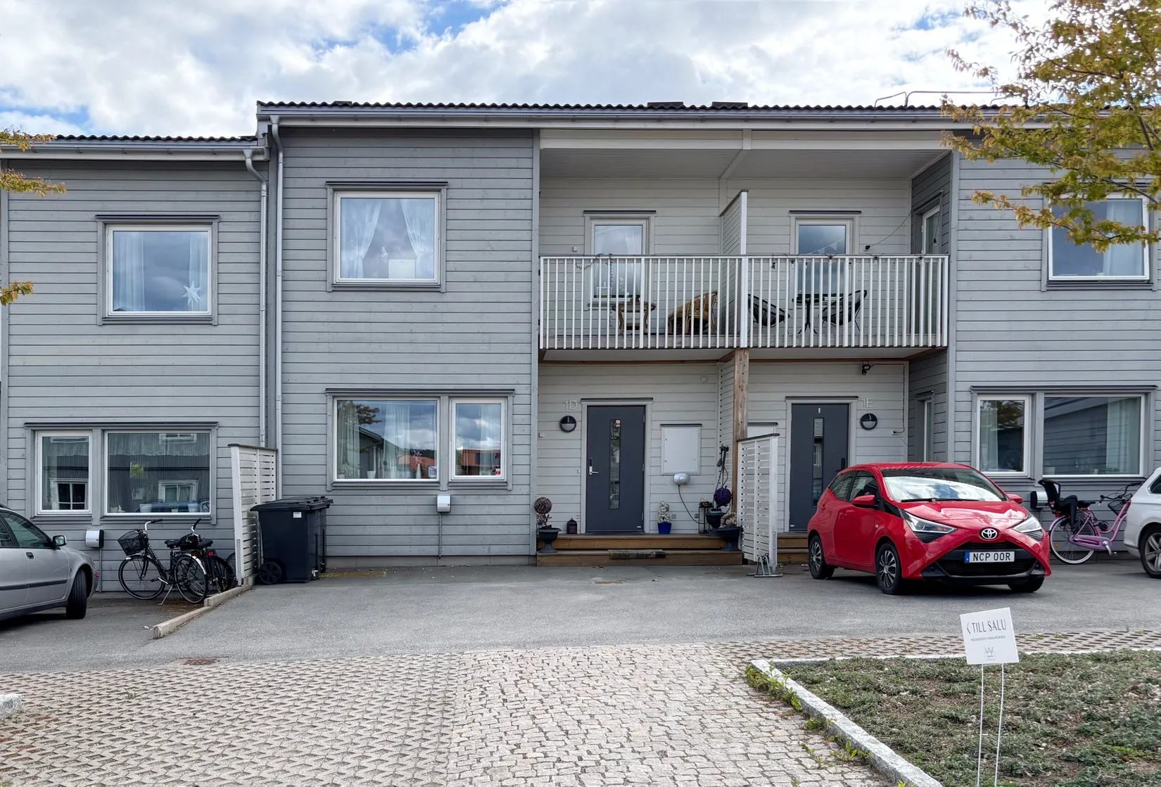 Radhus, Gärdesvägen 1 D, Väppeby äng, Håbo