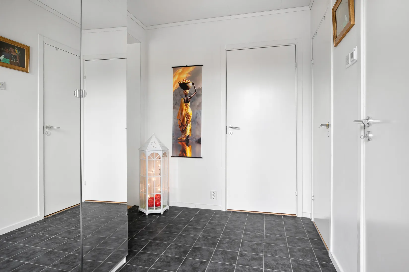 Radhus, Gärdesvägen 1 D, Väppeby äng, Håbo