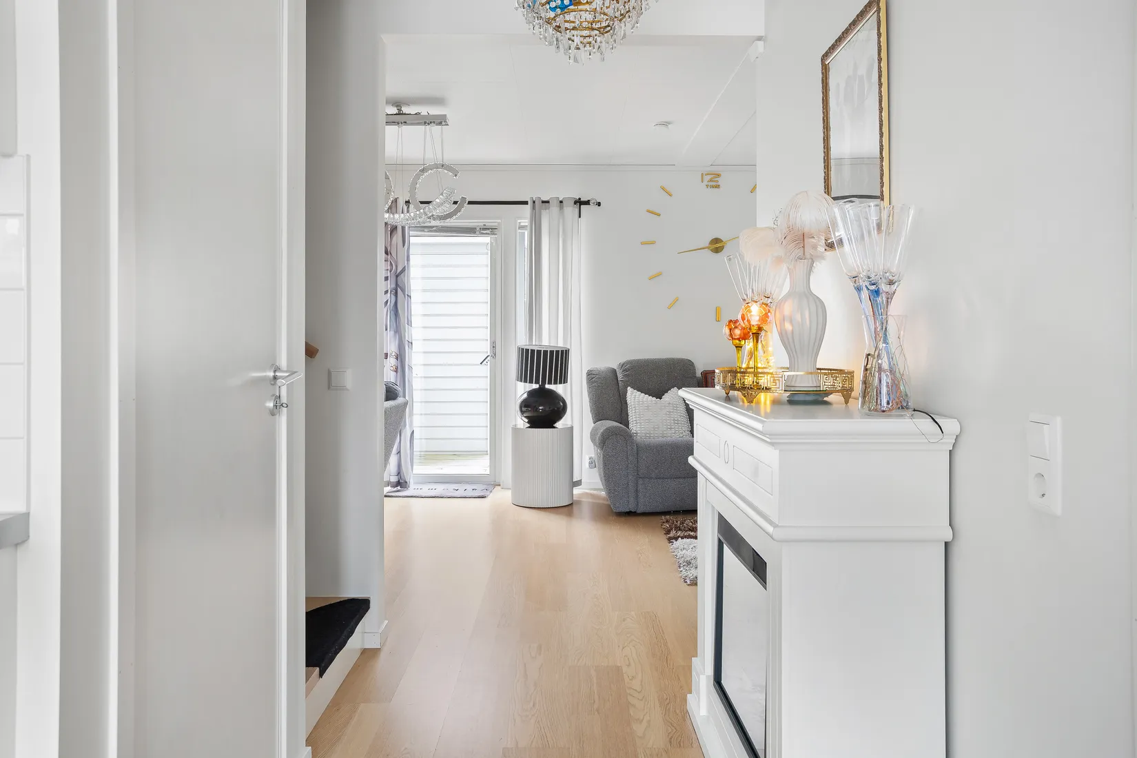 Radhus, Gärdesvägen 1 D, Väppeby äng, Håbo