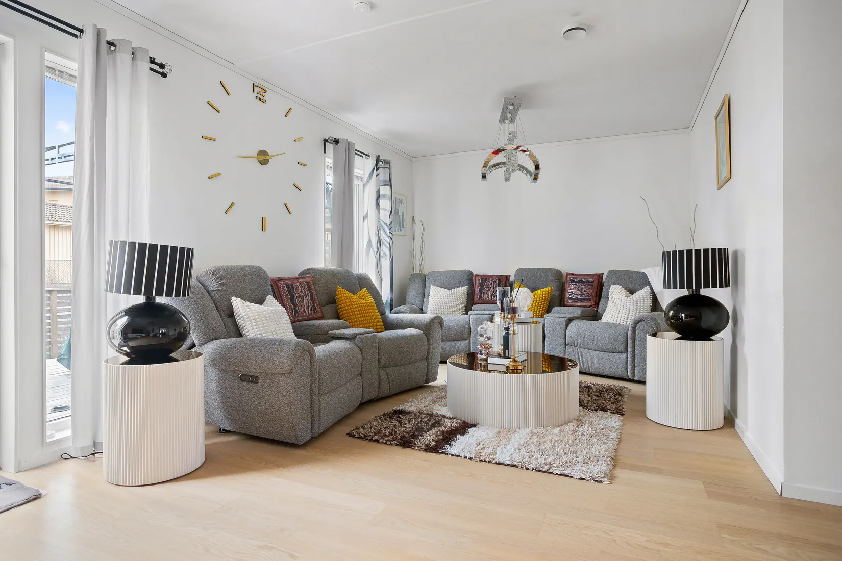 Radhus, Gärdesvägen 1 D, Väppeby äng, Håbo