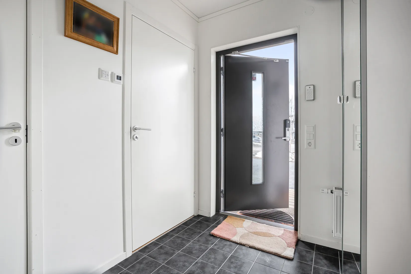 Radhus, Gärdesvägen 1 D, Väppeby äng, Håbo