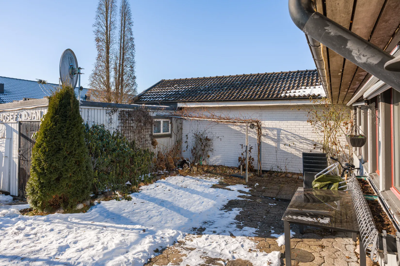 Villa, Radhus, Glimmervägen 15, Lundby, Örebro