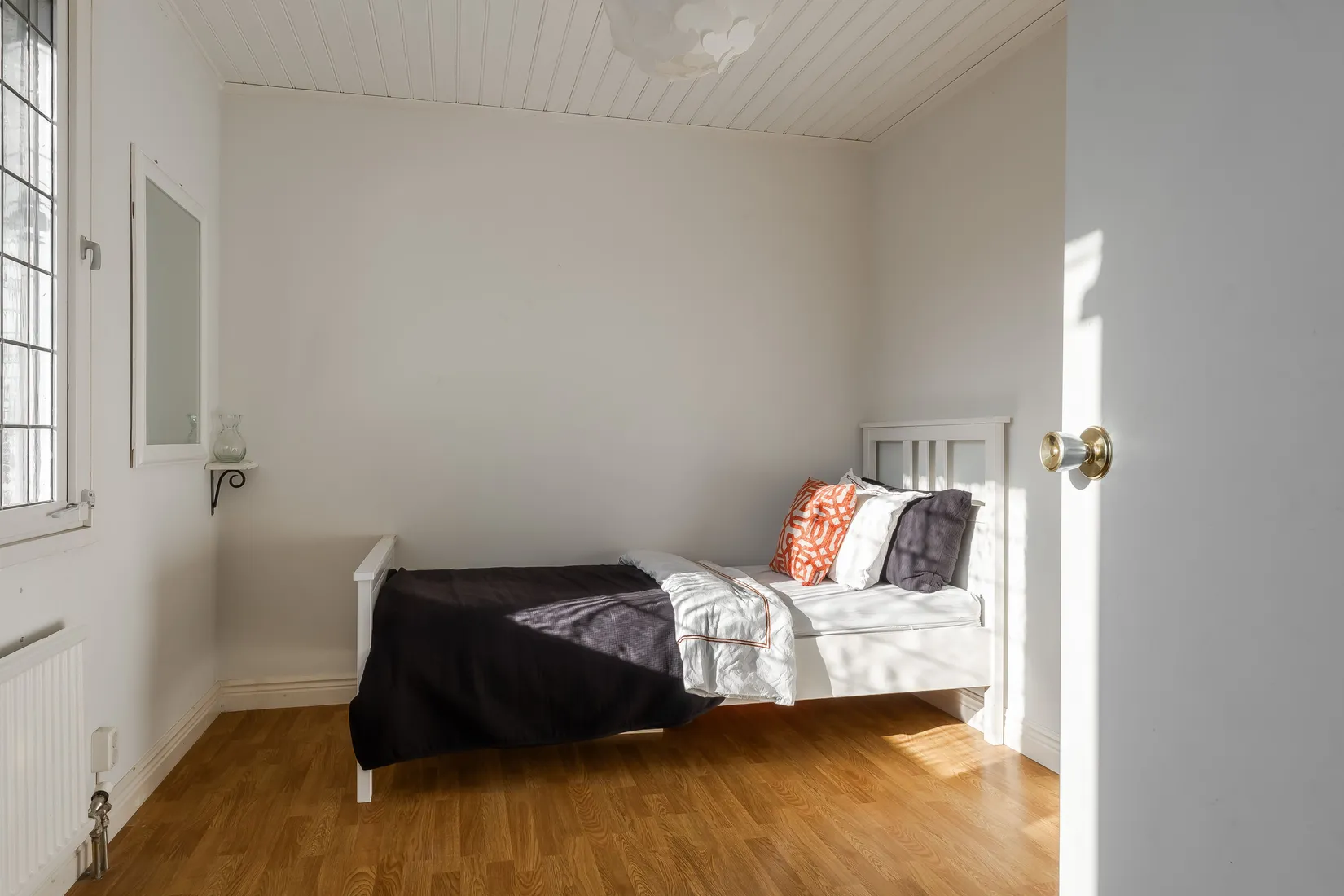 Villa, Radhus, Glimmervägen 15, Lundby, Örebro