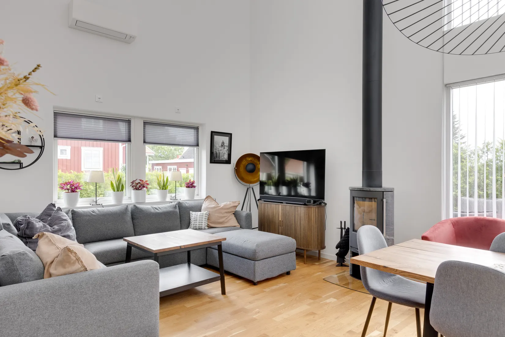 Villa, Valhalls väg 4C, Gamla Uppsala, Uppsala