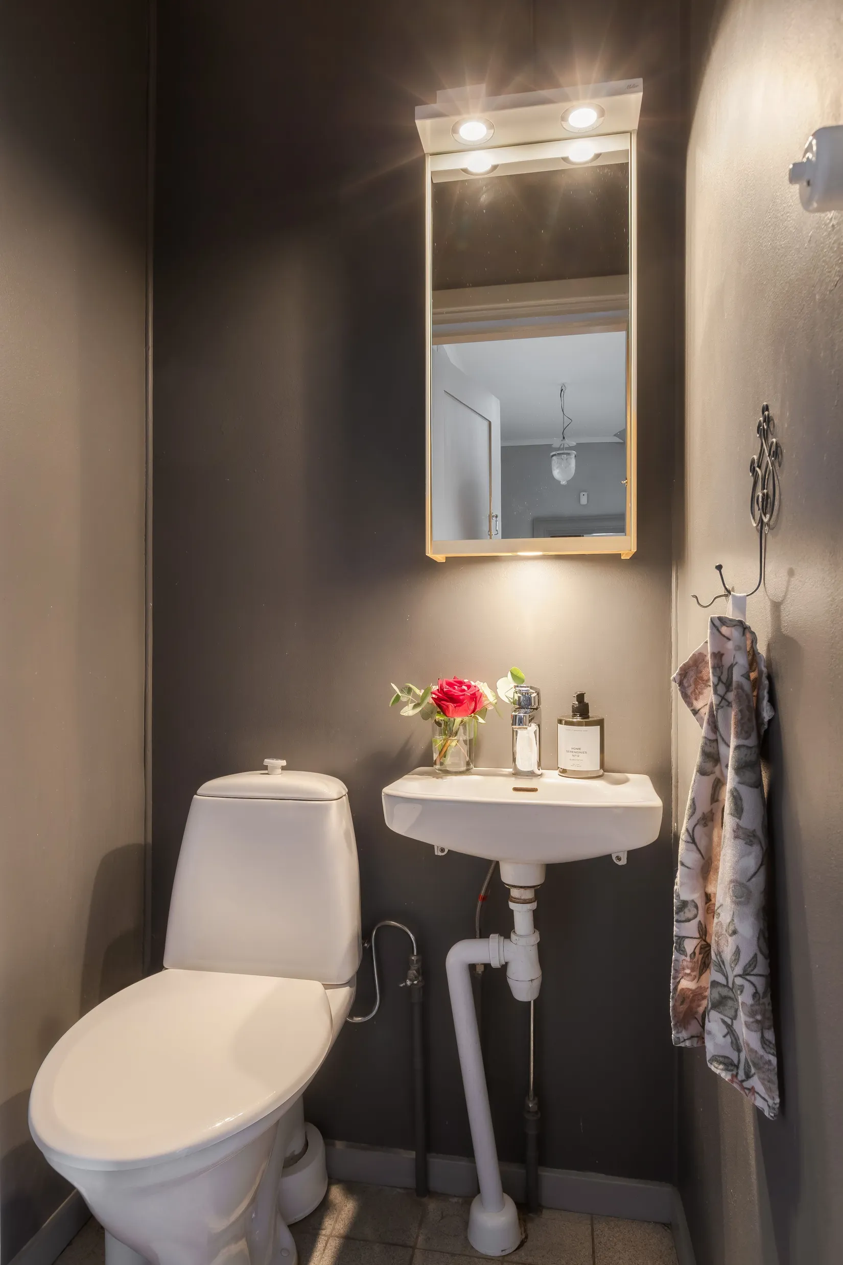 Villa, Slottsgatan 7, Centralt, Nyköping