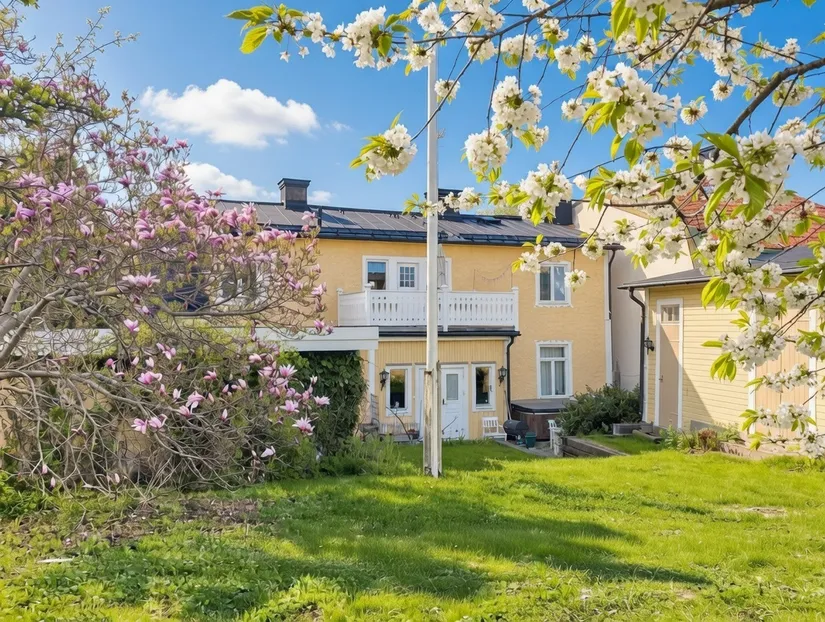 Villa, Slottsgatan 7, Centralt, Nyköping