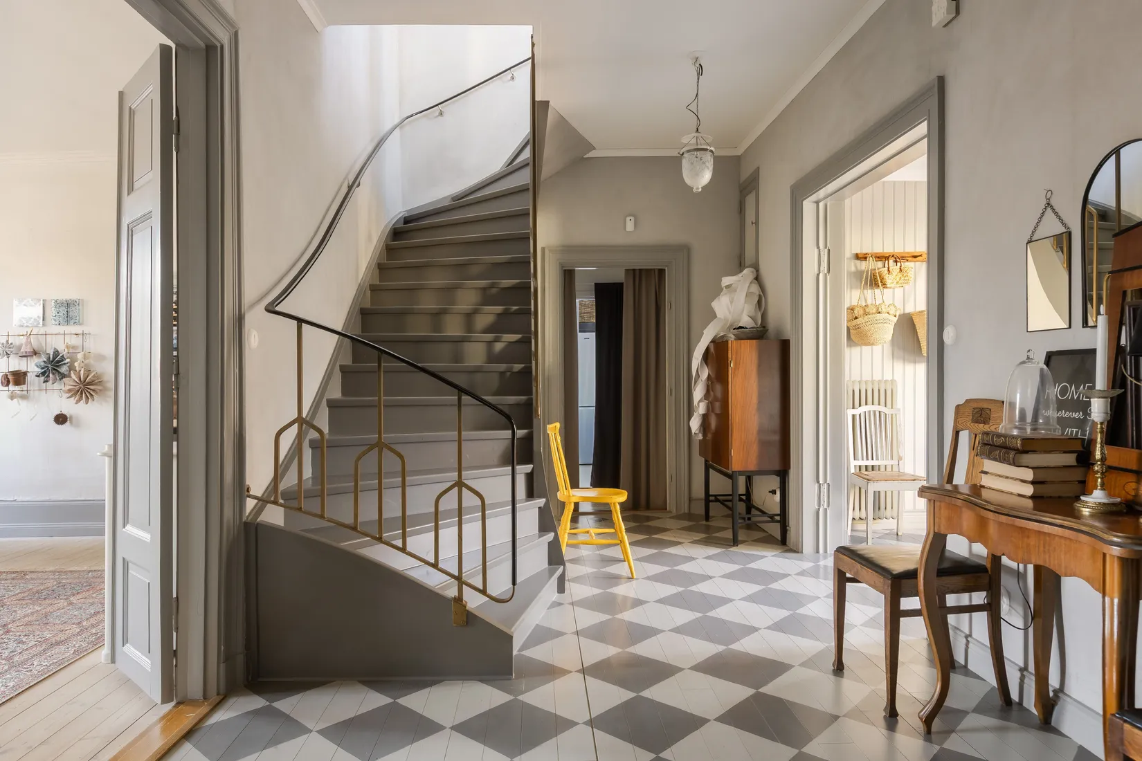 Villa, Slottsgatan 7, Centralt, Nyköping