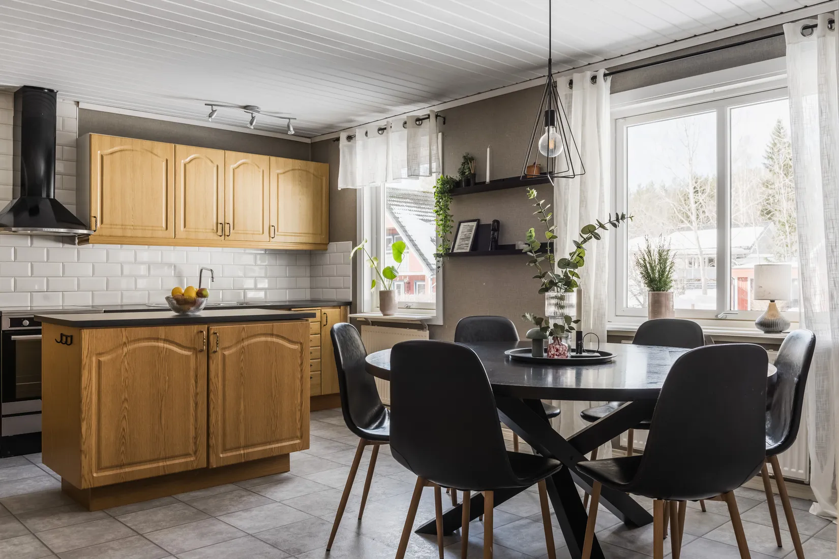 Villa, Tjärvägen 14, Ljusne, Söderhamn