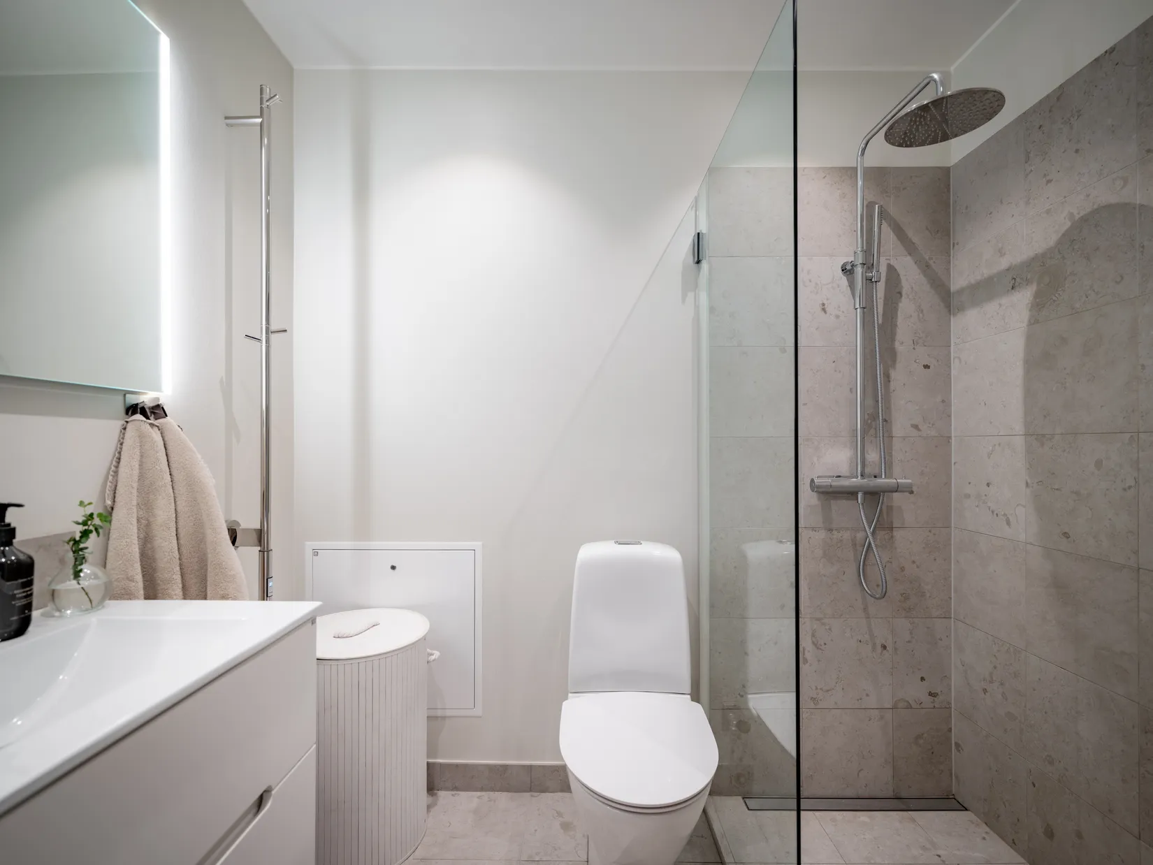 Bostadsrätt, Furusundsgatan 21B, Gärdet, Stockholm